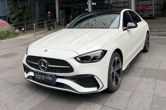 Mercedes-Benz Mercedes Benz C Class 2022 г. 28024 км.
