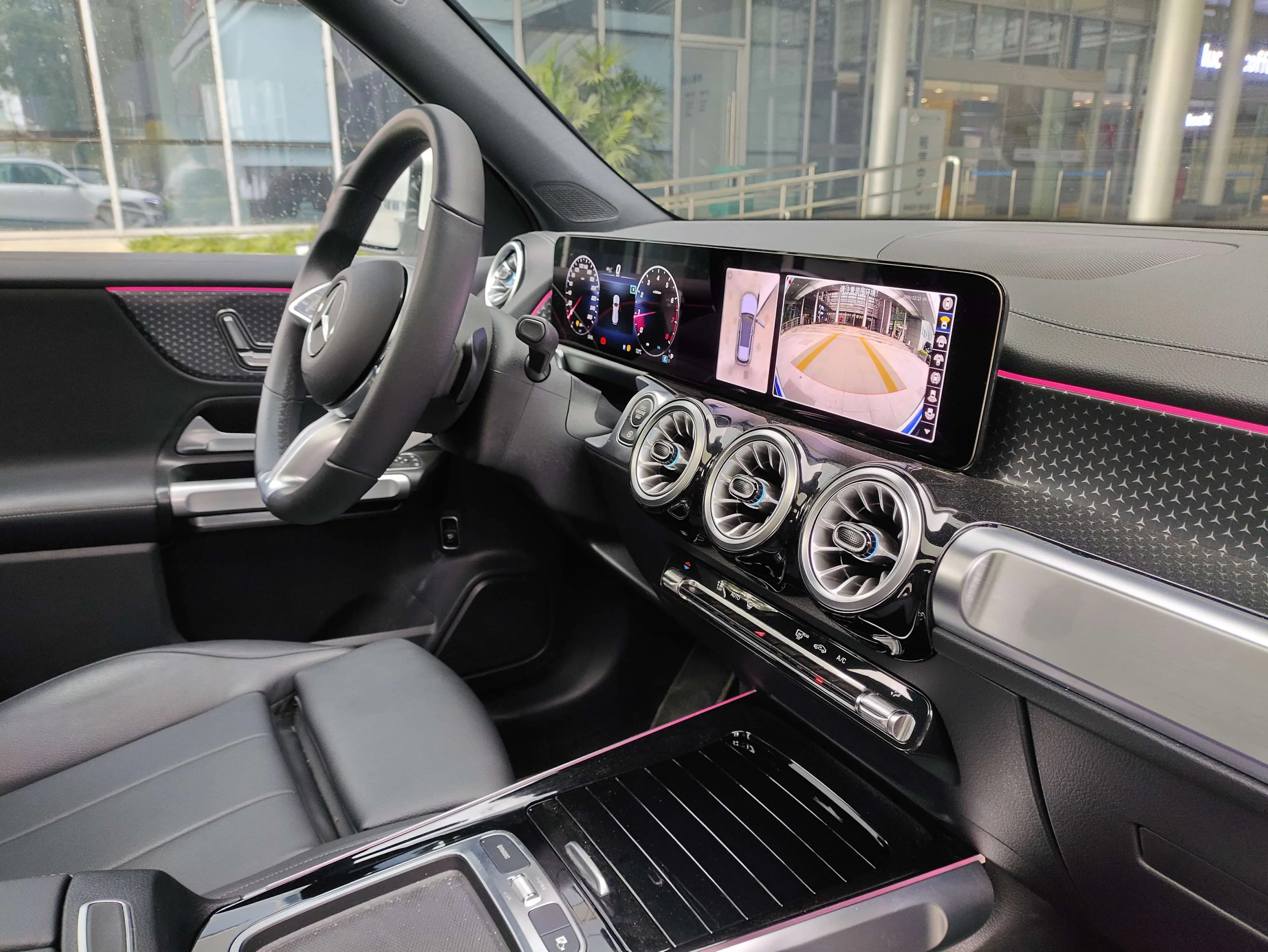 Mercedes-Benz GLB 2025 г. 23016 км. — фото 10