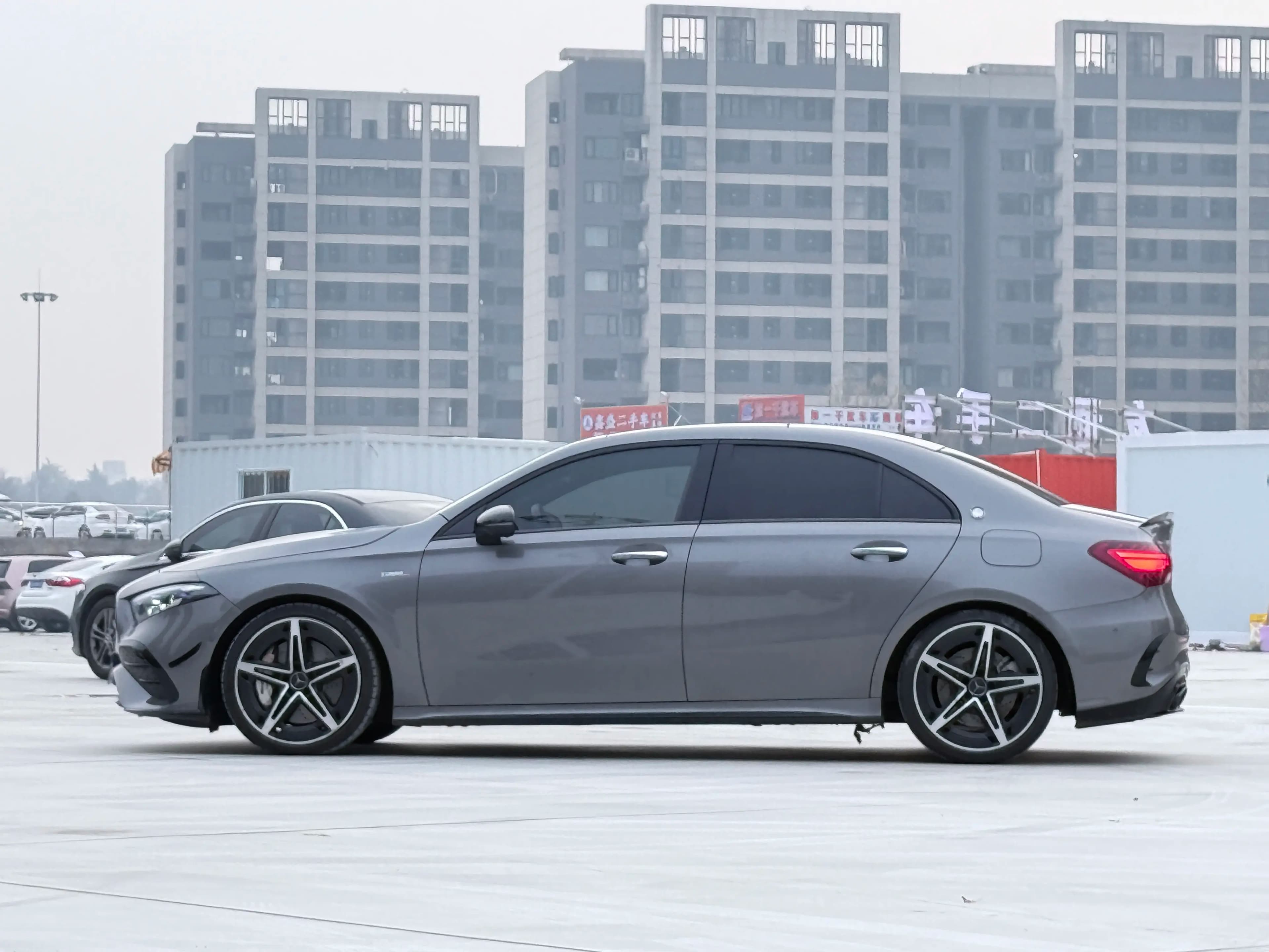 Mercedes-Benz A-Class AMG 2024 г. 13070 км. — фото 4