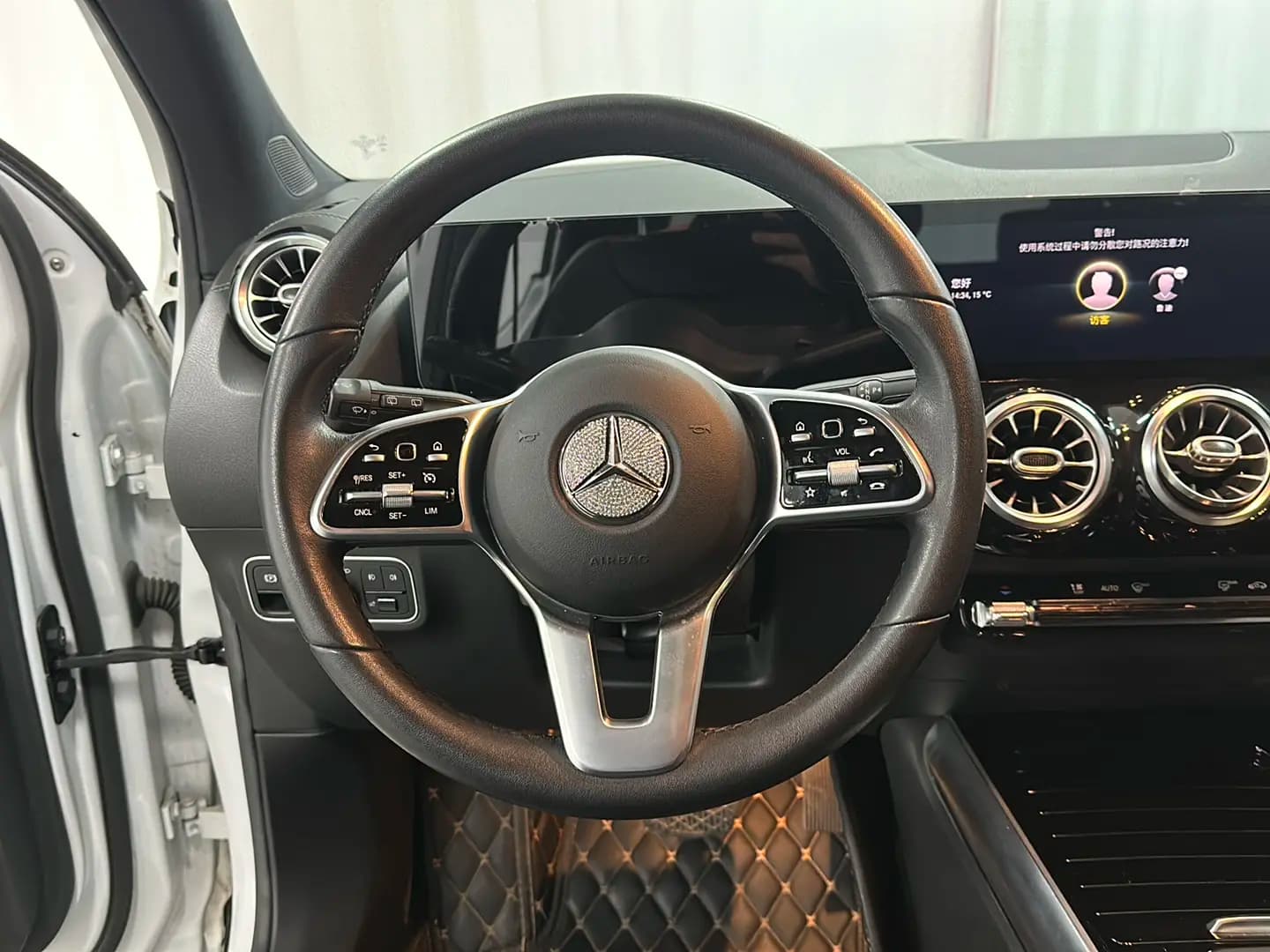 Mercedes-Benz GLA 2021 г. 49974 км. — фото 14