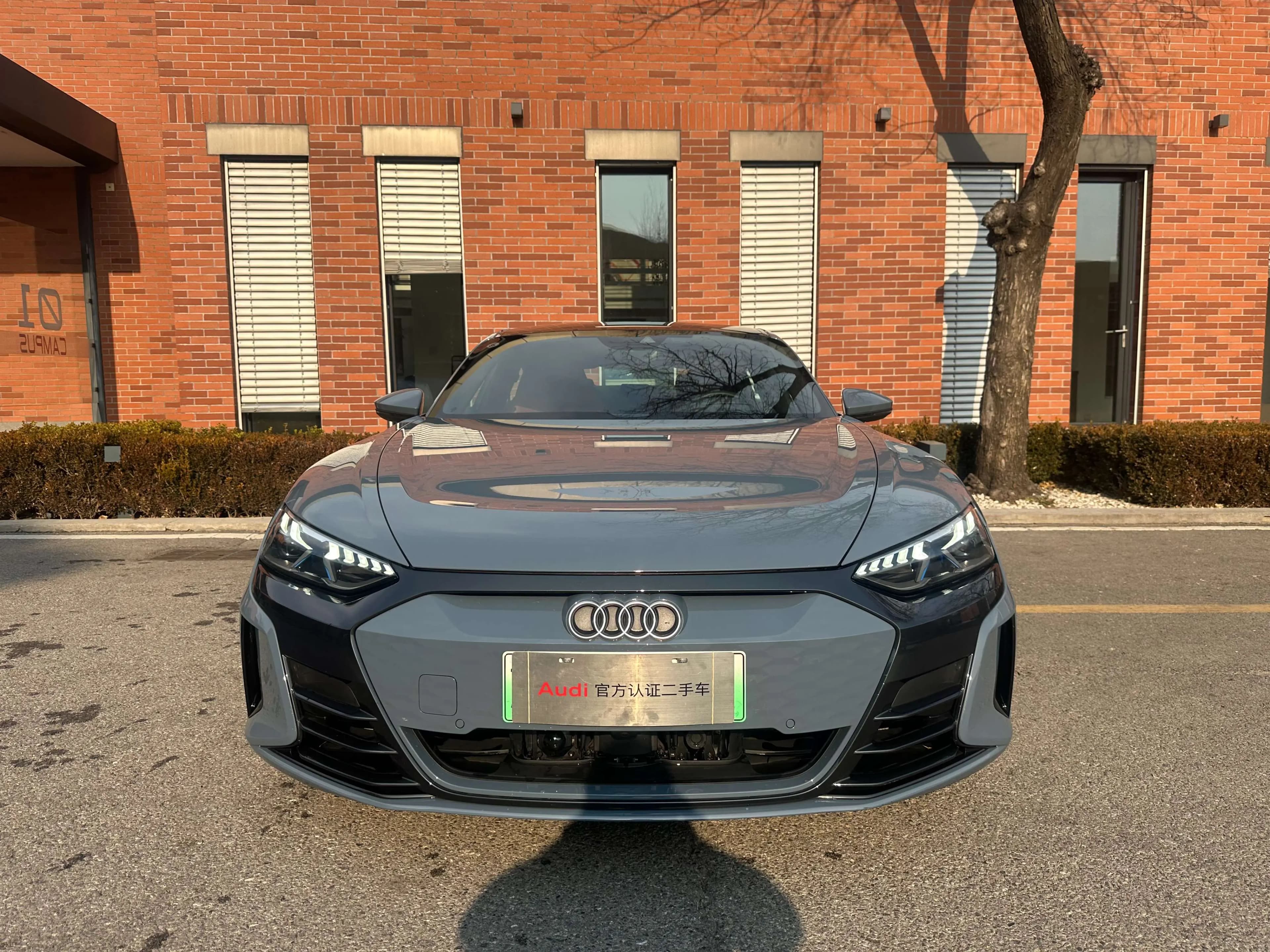Audi e-tron GT 2024 г. 9027 км. — фото 2