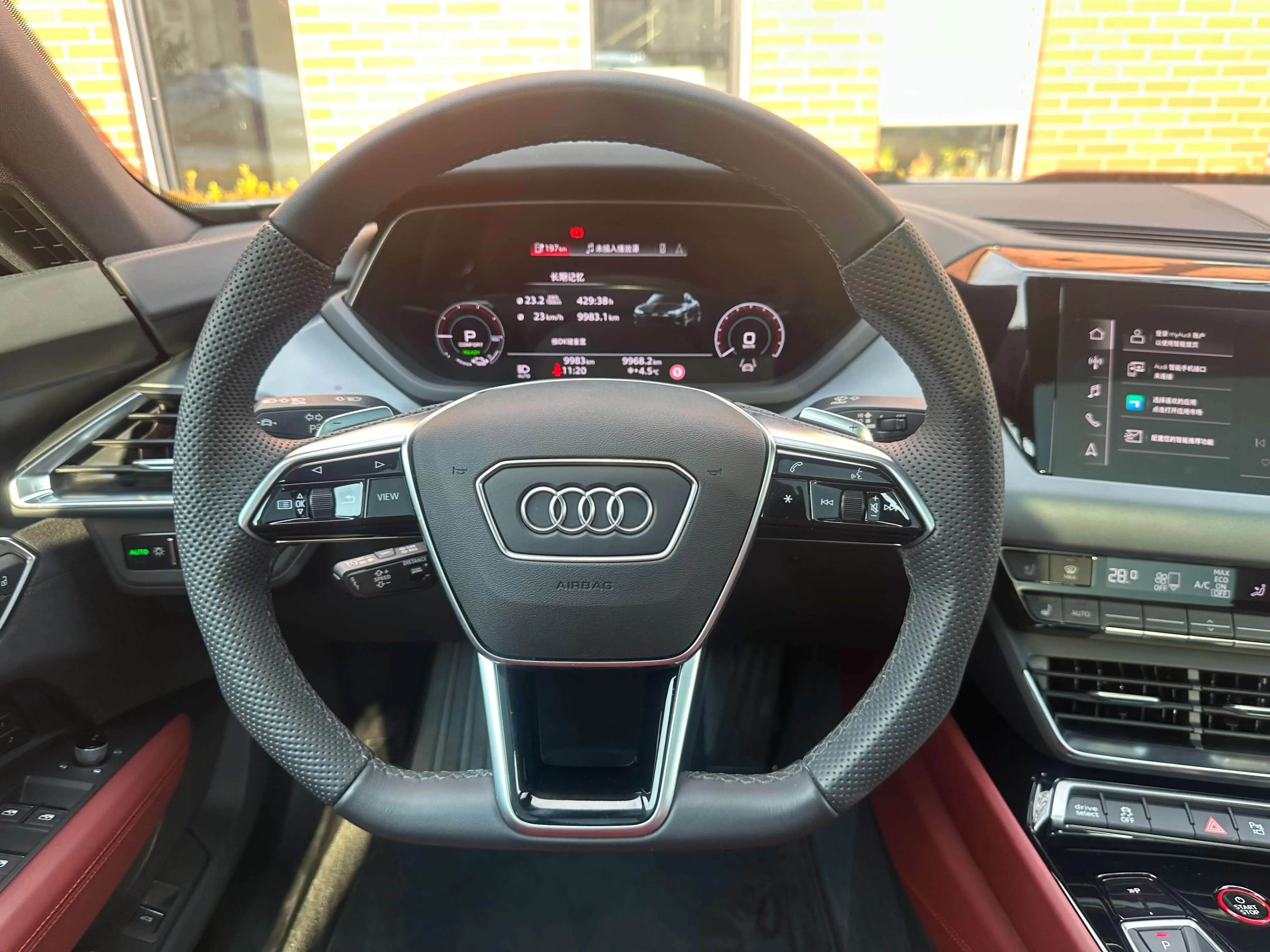 Audi e-tron GT 2024 г. 9027 км. — фото 19