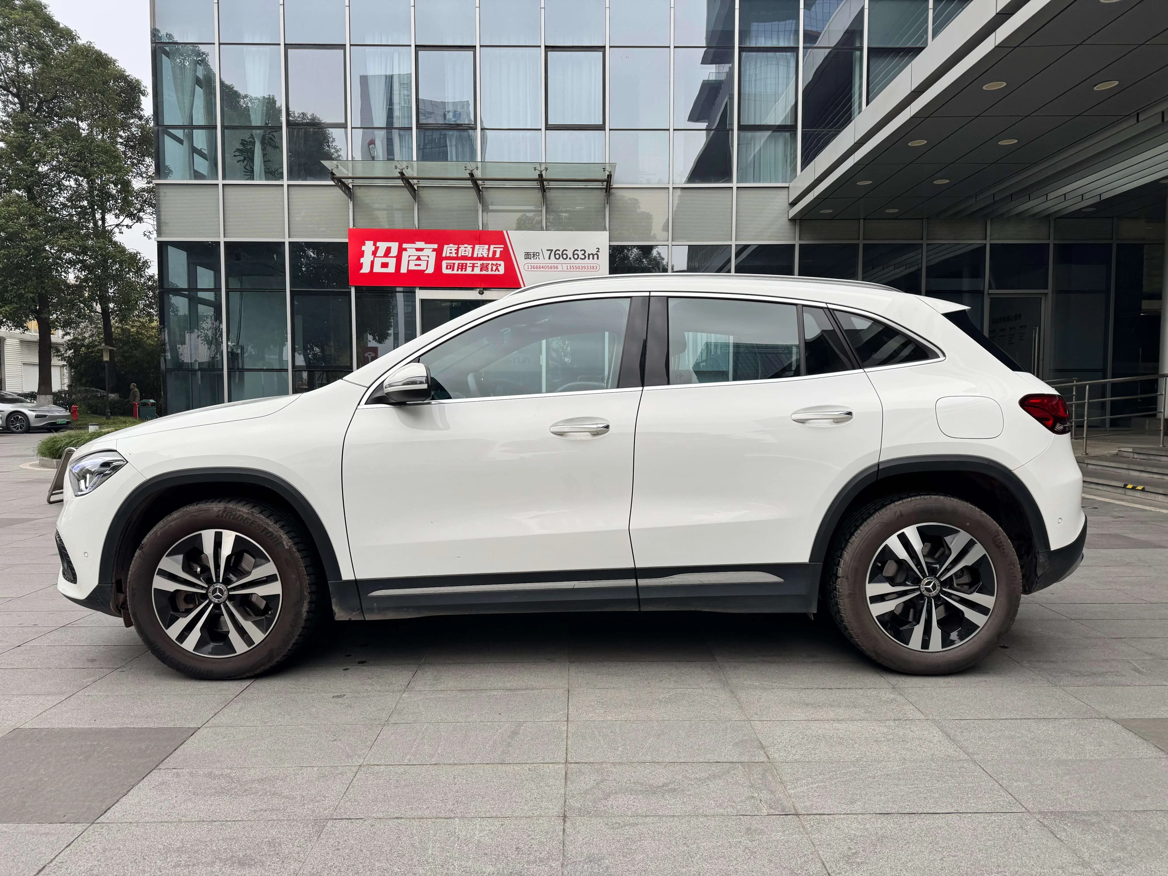 Mercedes-Benz GLA 2023 г. 20076 км. — фото 2
