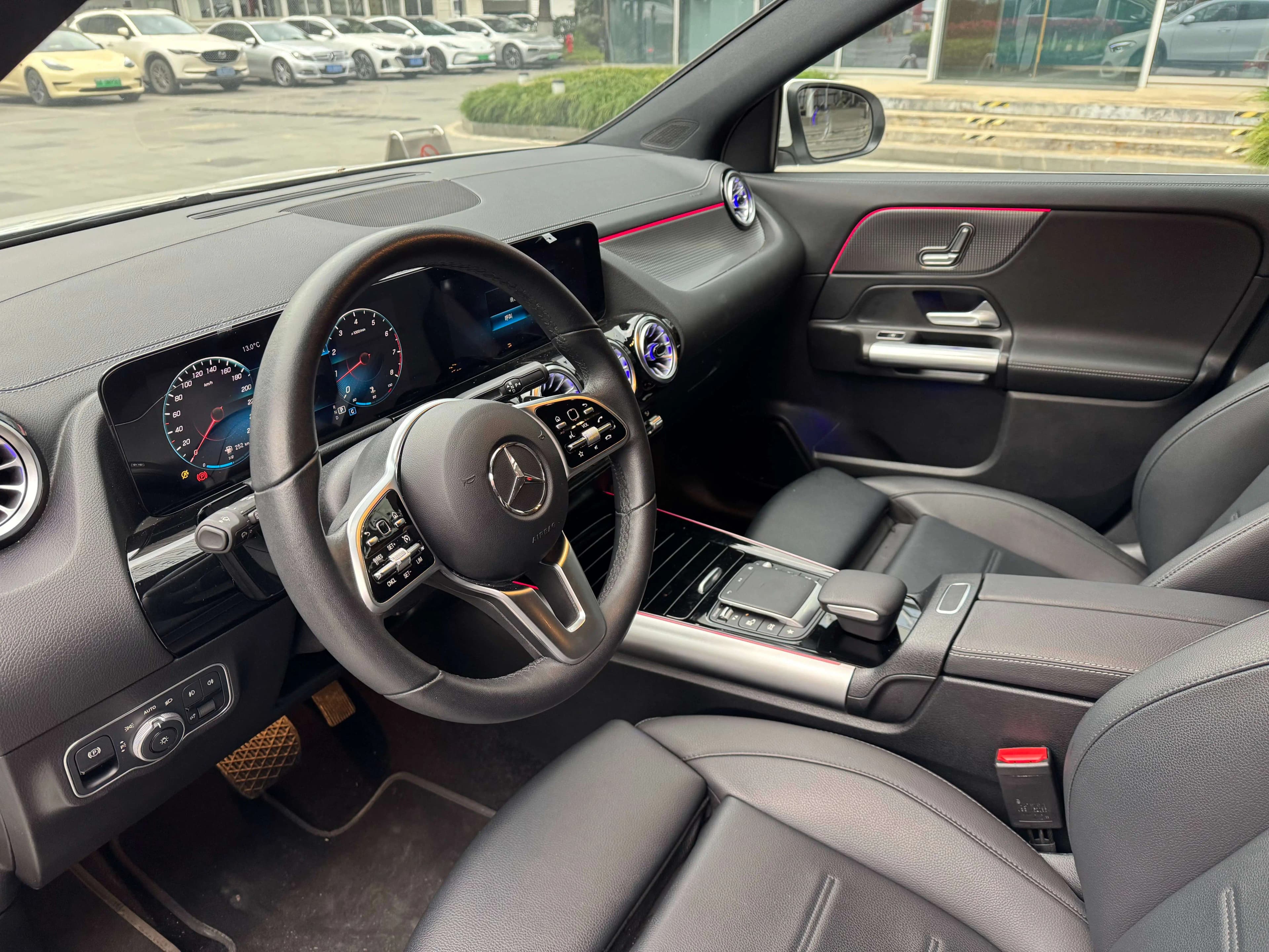 Mercedes-Benz GLA 2023 г. 20076 км. — фото 12