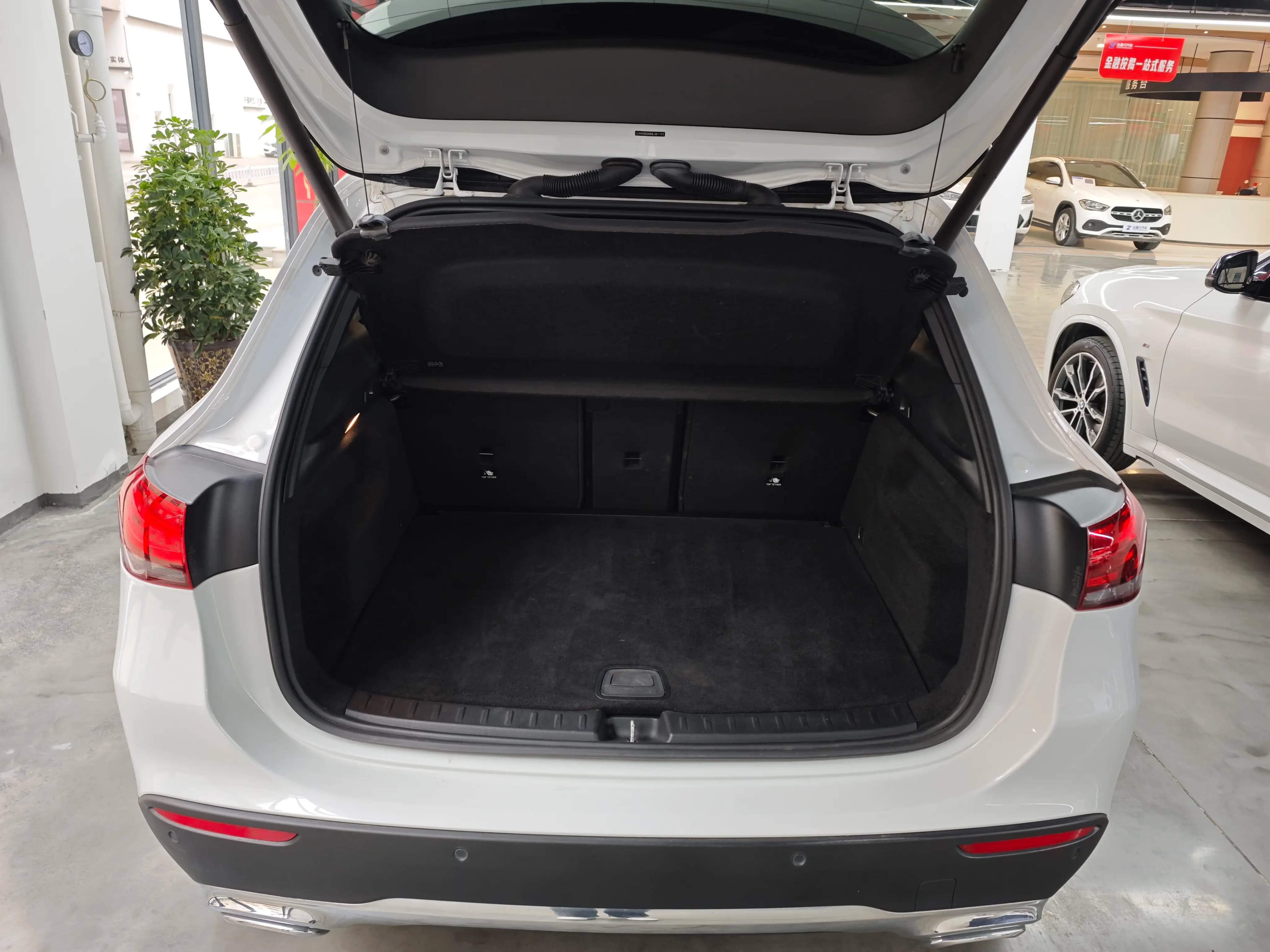 Mercedes-Benz GLA 2021 г. 60077 км. — фото 14