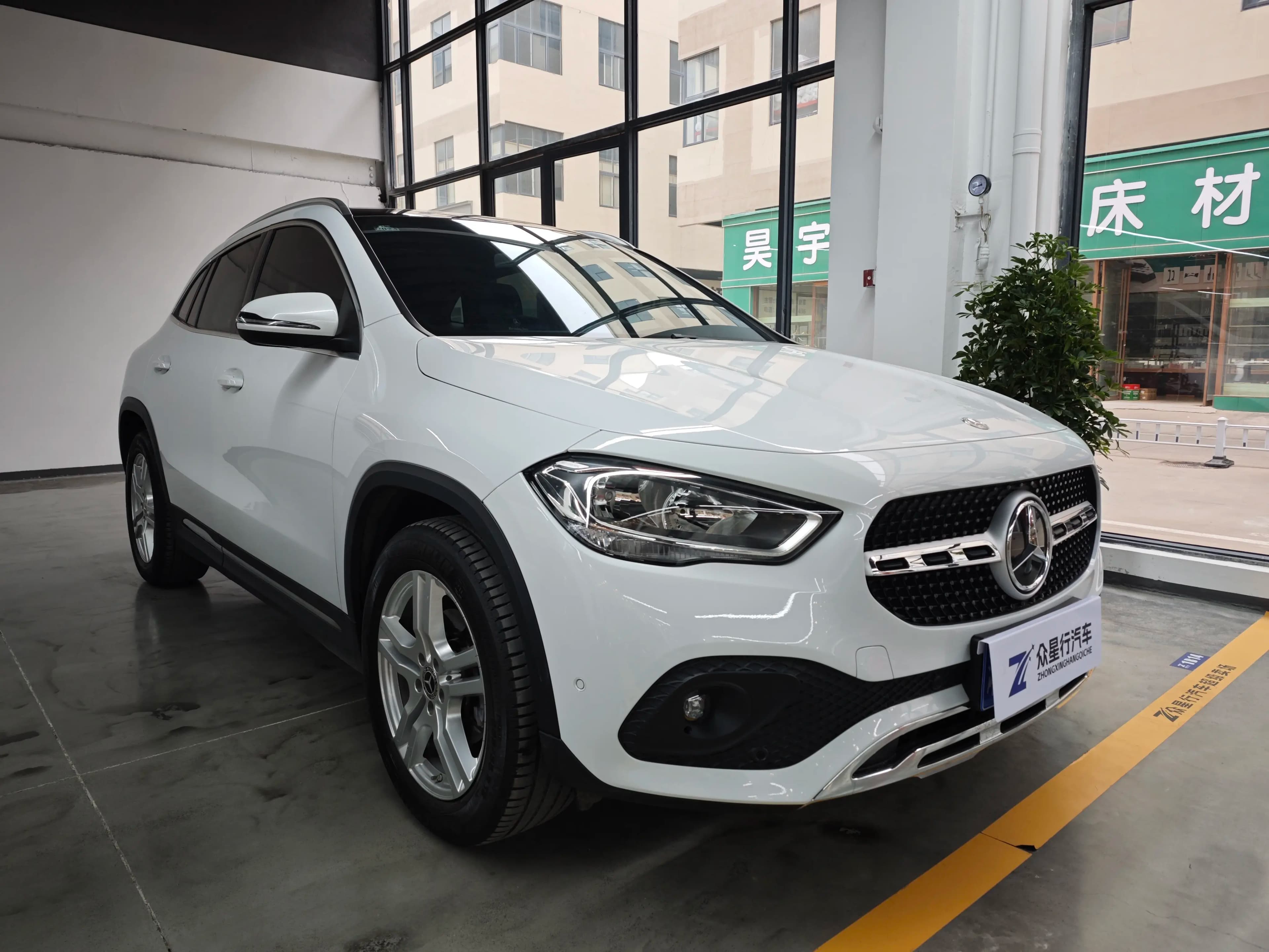 Mercedes-Benz GLA 2021 г. 60077 км. — фото 3