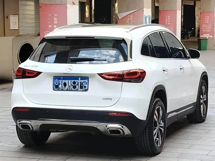 Mercedes-Benz GLA 2021 г. 93779 км. — фото 3