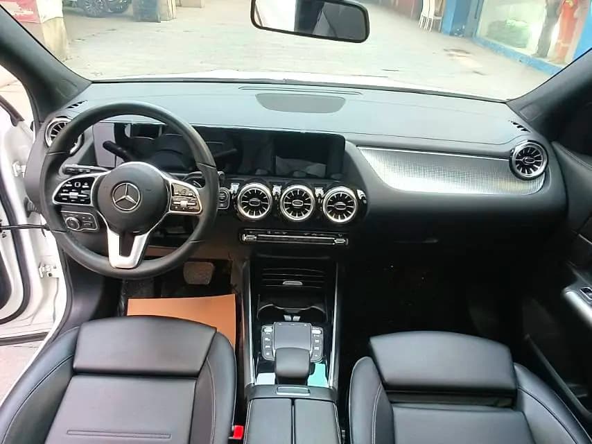 Mercedes-Benz GLA 2021 г. 93779 км. — фото 4