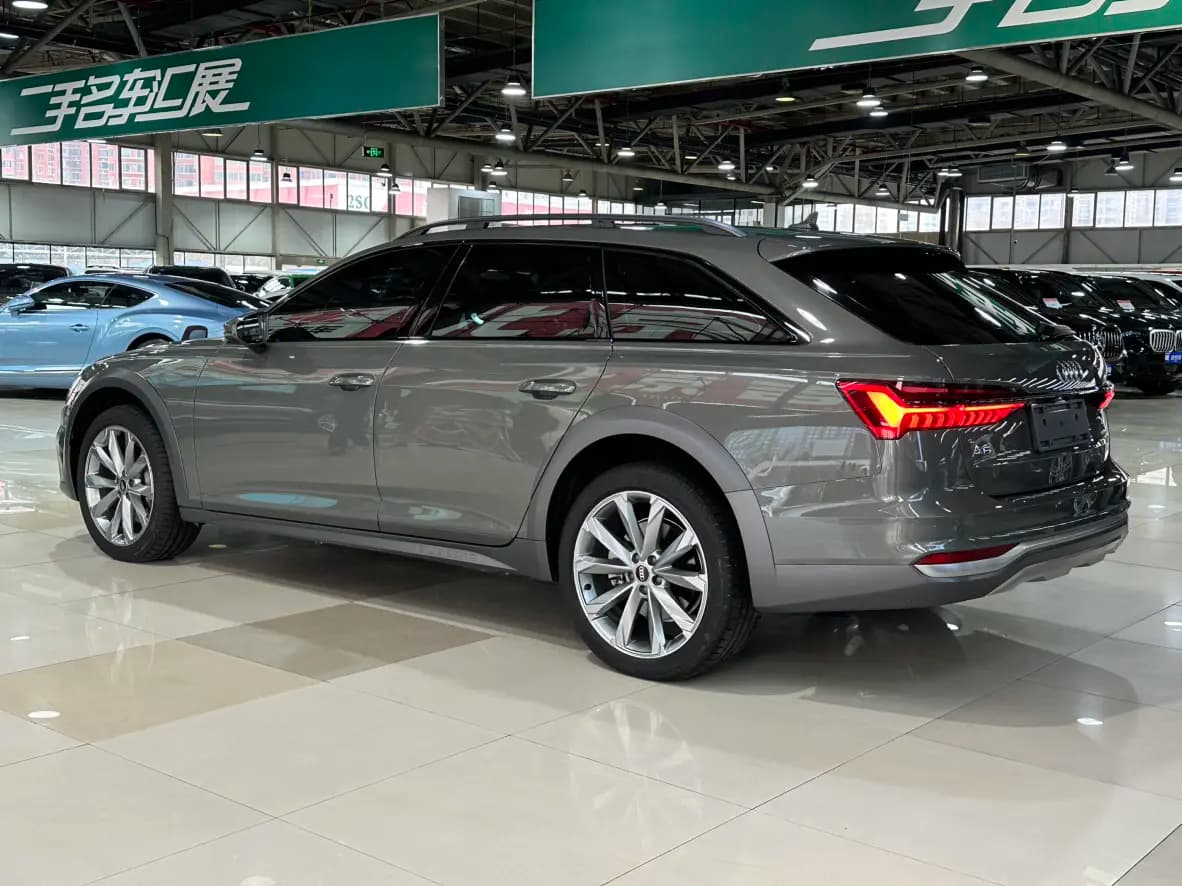 Audi A6 2024 г. 3146 км. — фото 4