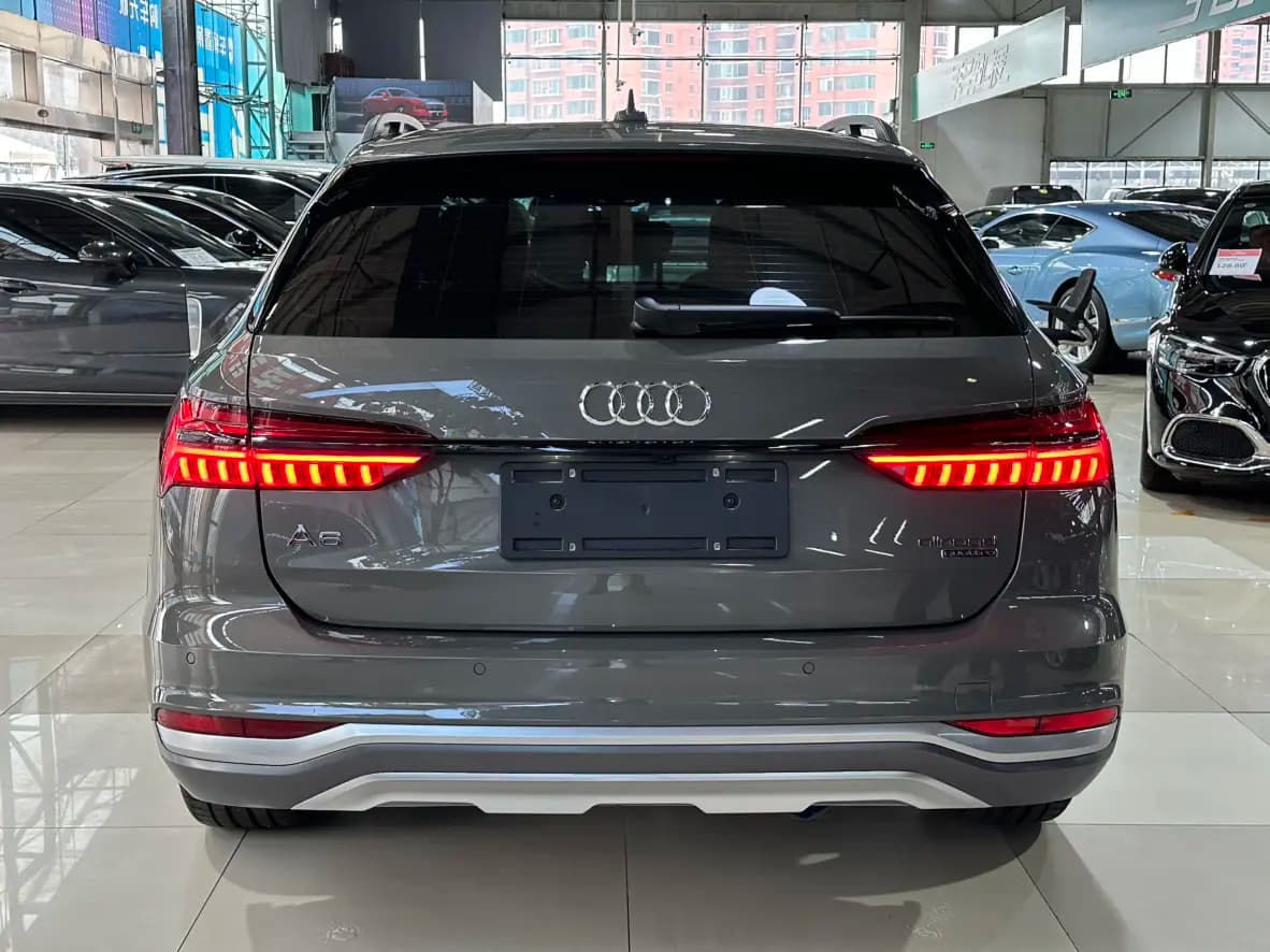Audi A6 2024 г. 3146 км. — фото 5