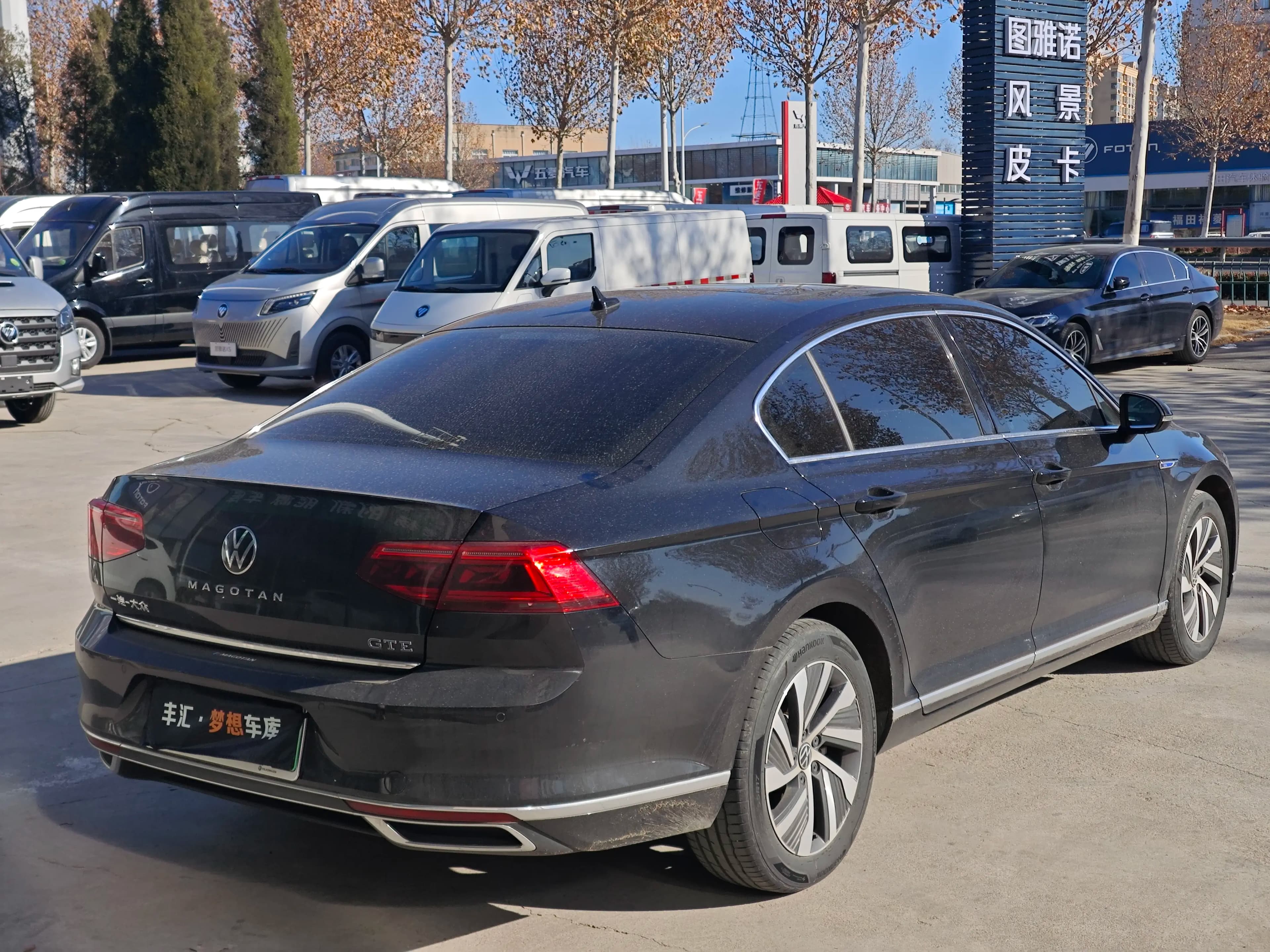 Volkswagen Magotan PHEV 2023 г. 31000 км. — фото 3