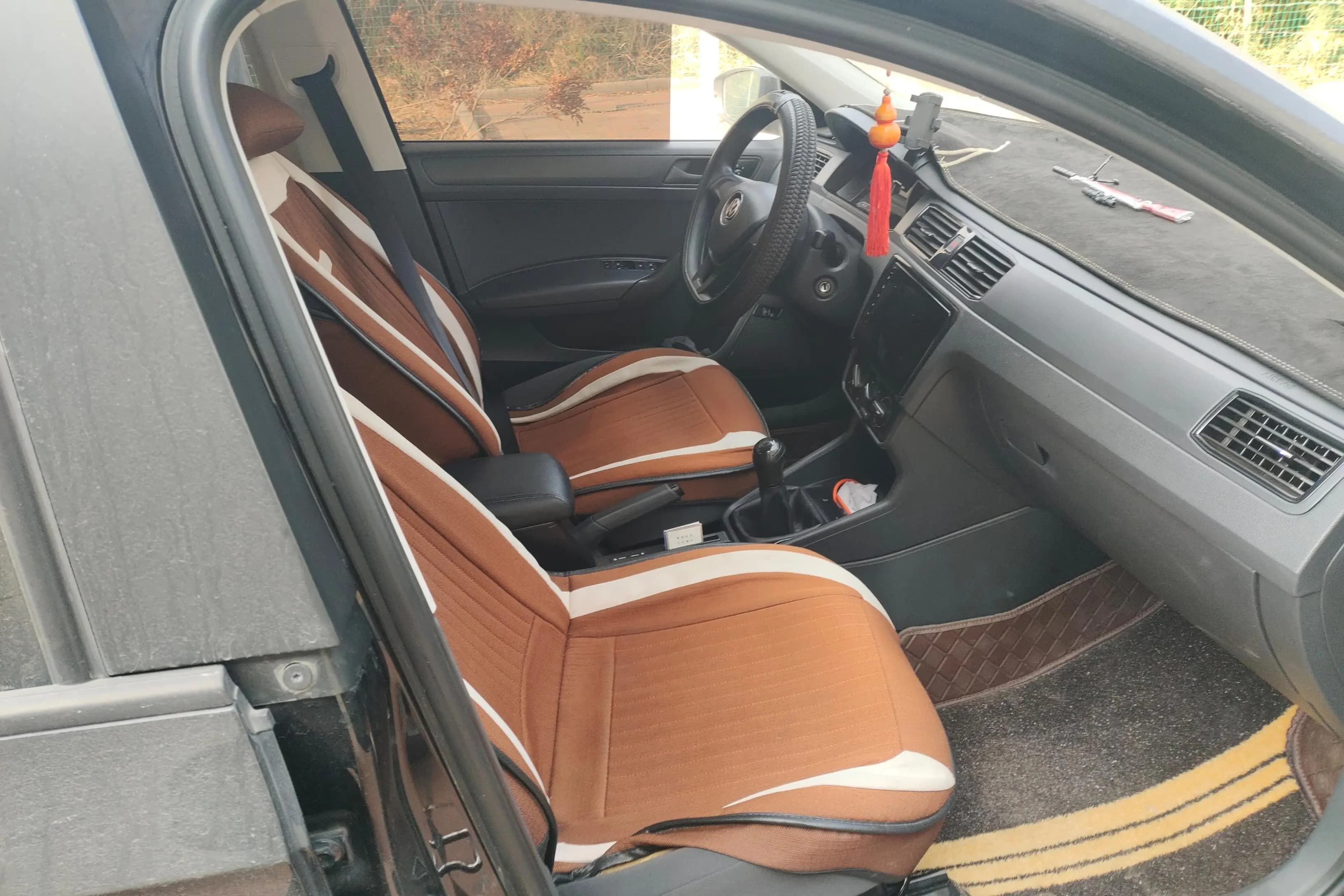 Volkswagen Santana 2021 г. 23194 км. — фото 4