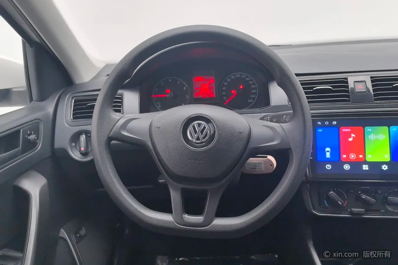 Volkswagen Santana 2022 г. 32095 км. — фото 14