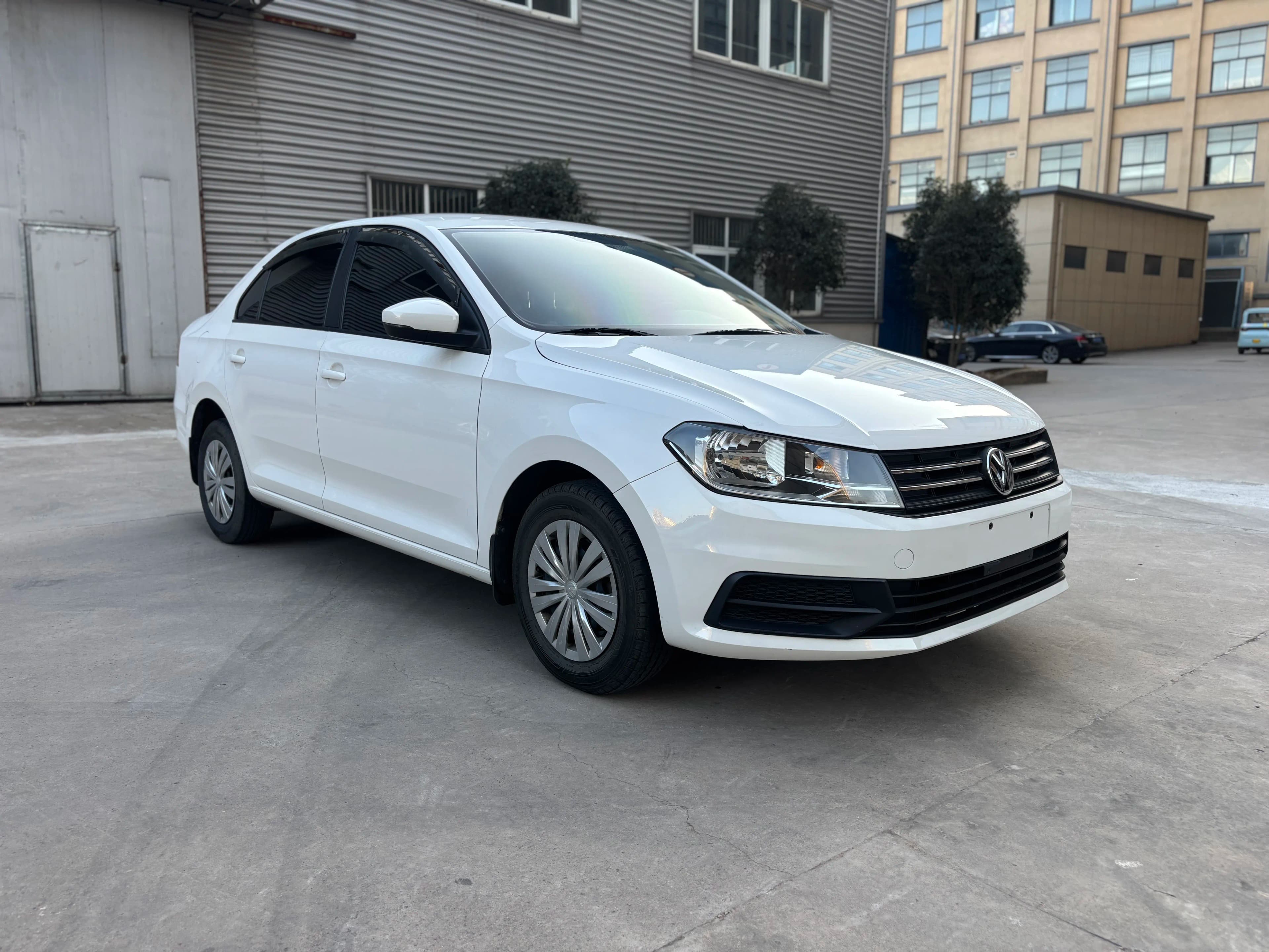 Volkswagen Santana 2022 г. 44096 км. — фото 3