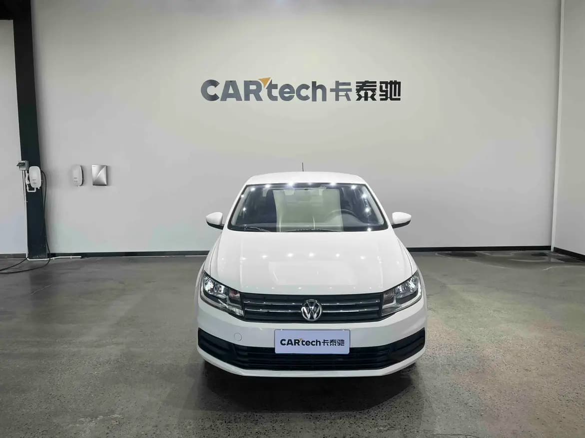 Volkswagen Santana 2022 г. 74497 км. — фото 2