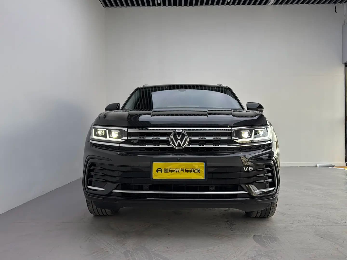 Volkswagen Teramont 2022 г. 58504 км. — фото 2