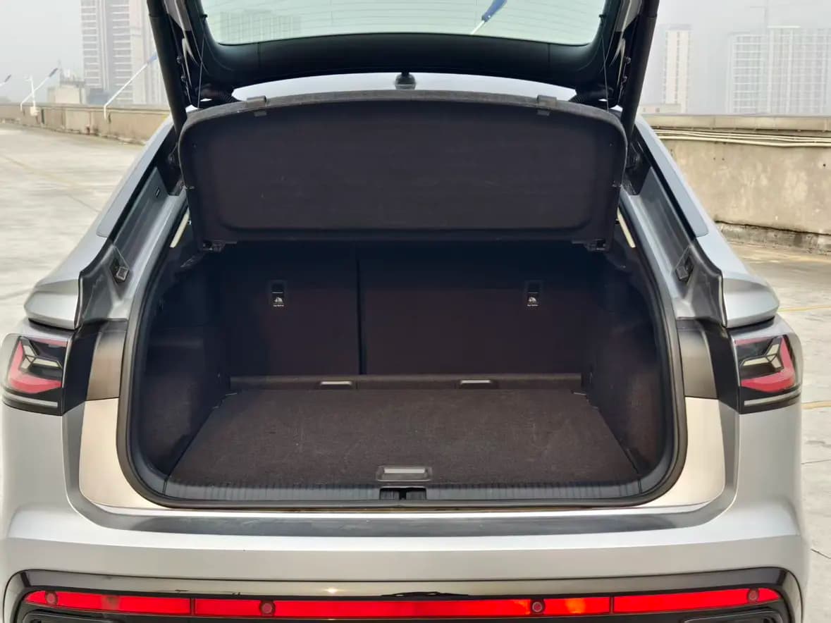 Volkswagen TiguanX 2023 г. 65127 км. — фото 10