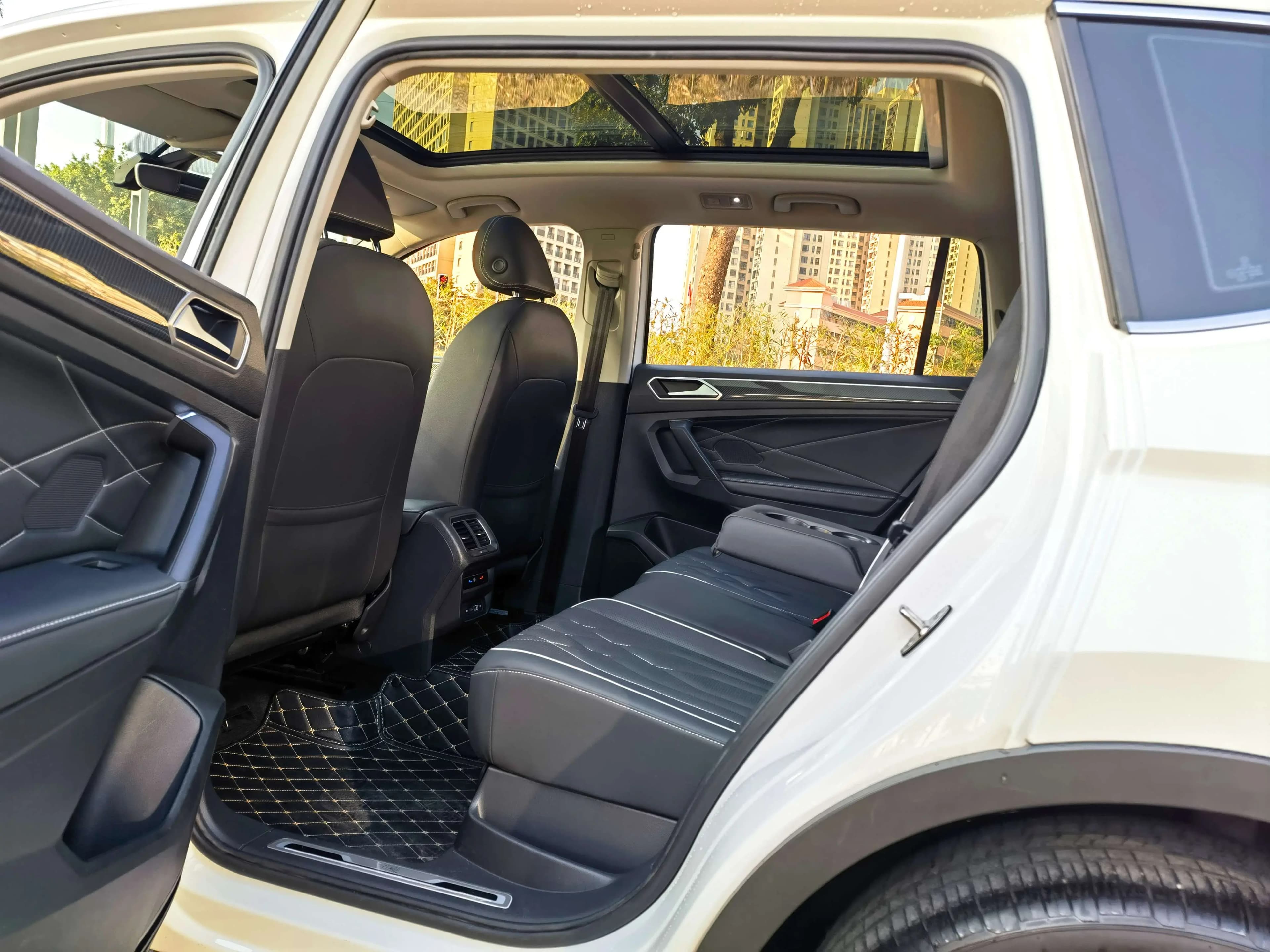 Volkswagen Tiguan L 2022 г. 34050 км. — фото 19