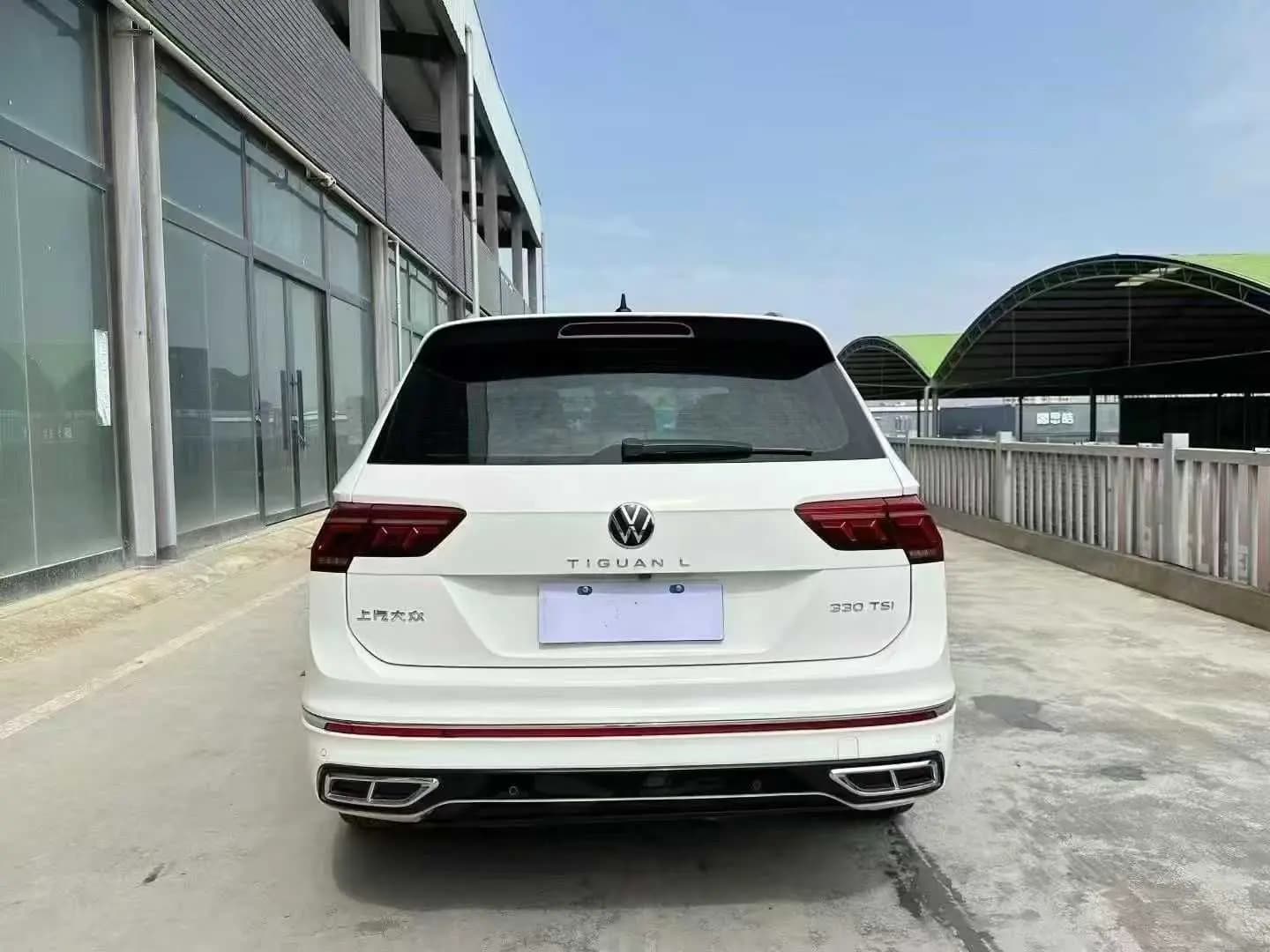 Volkswagen Tiguan L 2022 г. 41051 км. — фото 2