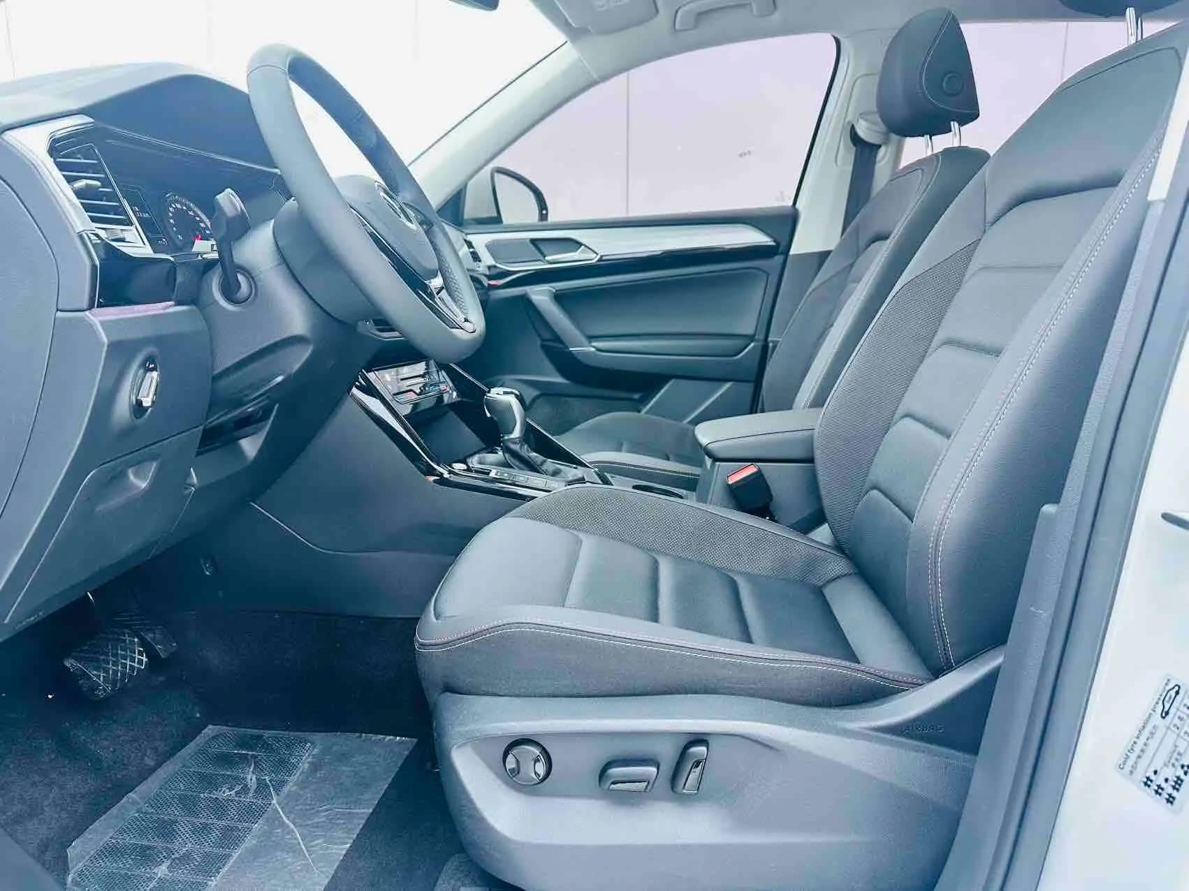 Volkswagen Tayron 2021 г. 60127 км. — фото 17