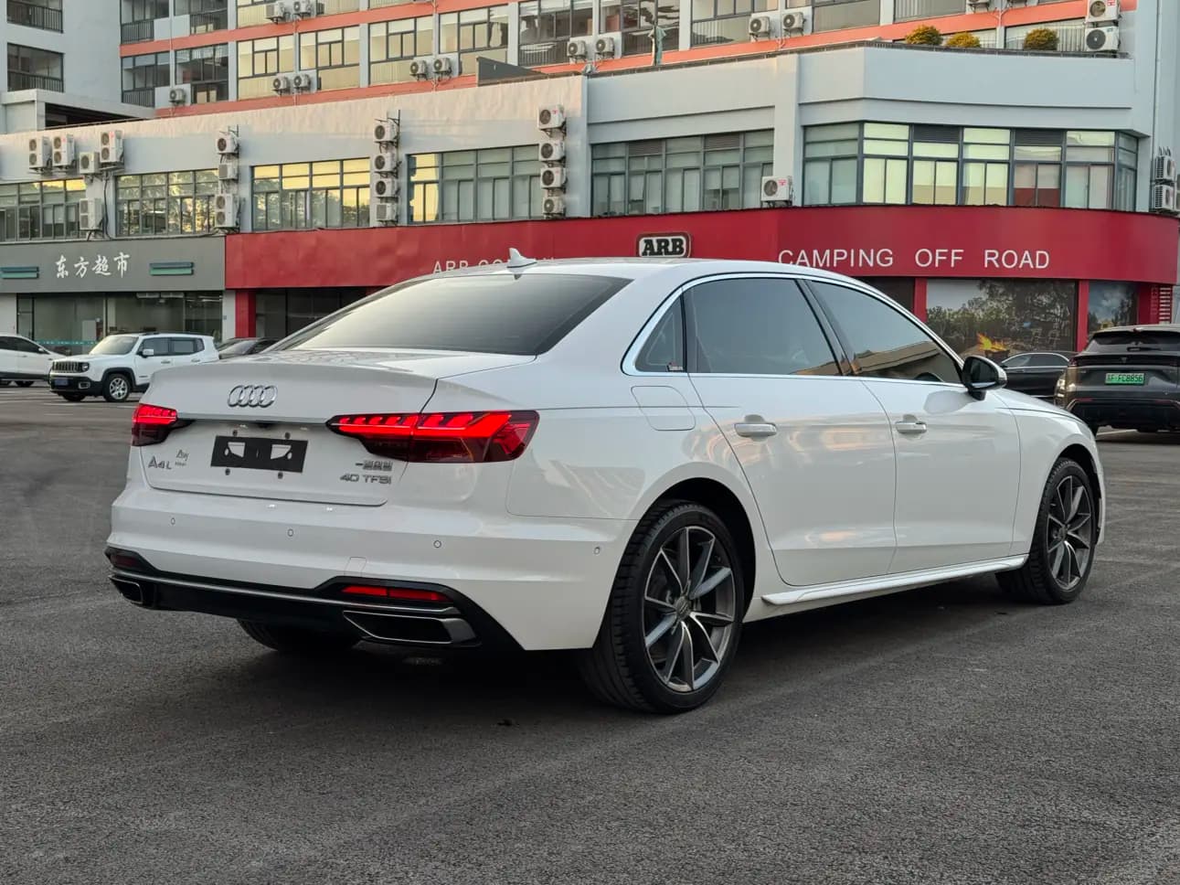 Audi A4L 2022 г. 73365 км. — фото 6