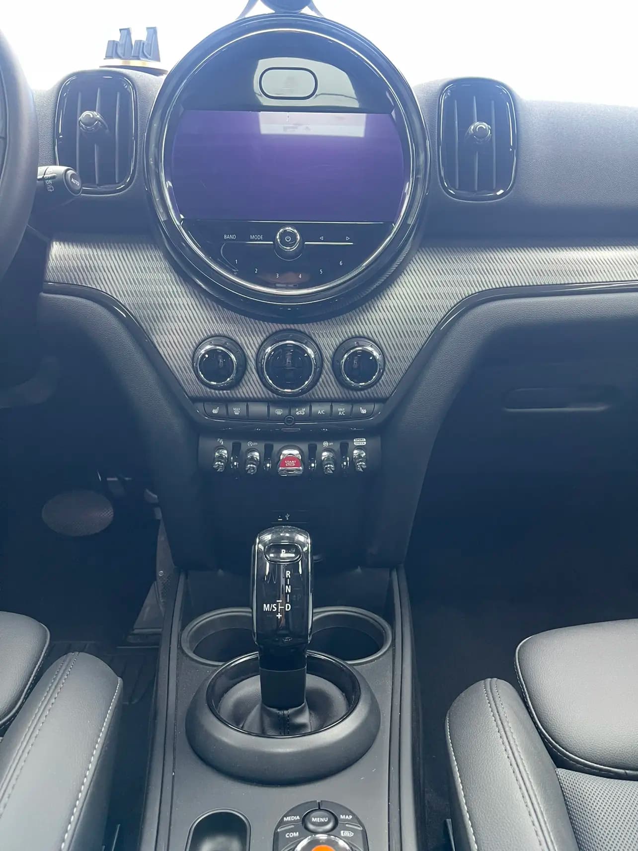 MINI COUNTRYMAN 2021 г. 7077 км. — фото 9