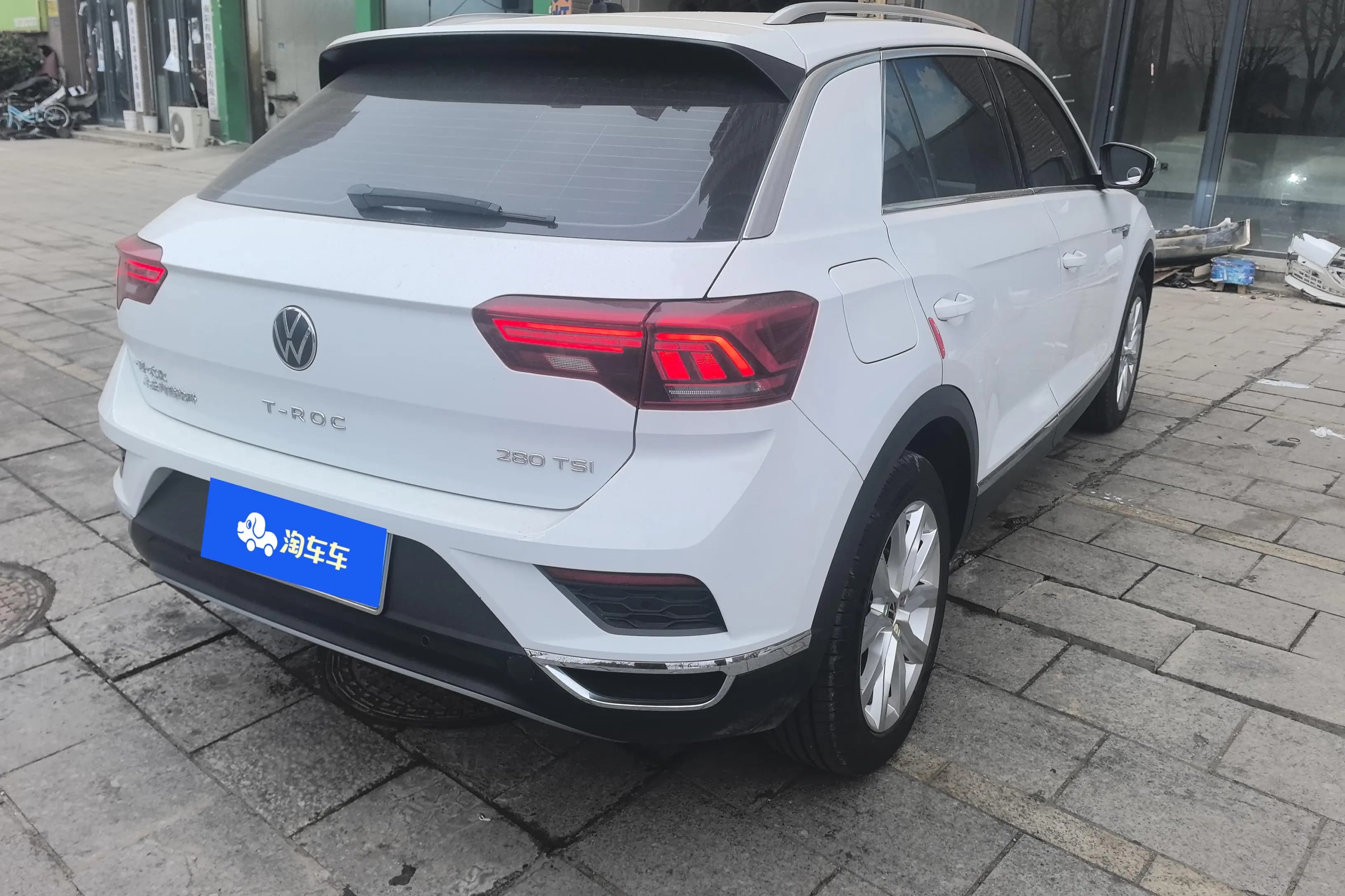 Volkswagen T-Roc 2021 г. 36410 км. — фото 3