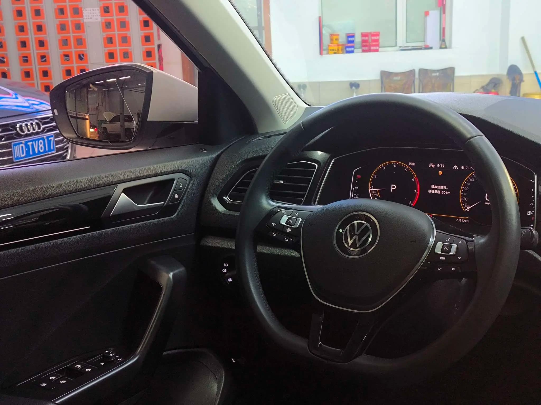 Volkswagen T-Roc 2021 г. 23011 км. — фото 17