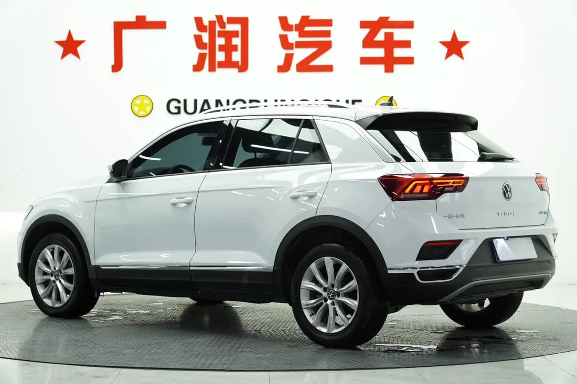 Volkswagen T-Roc 2022 г. 37126 км. — фото 4
