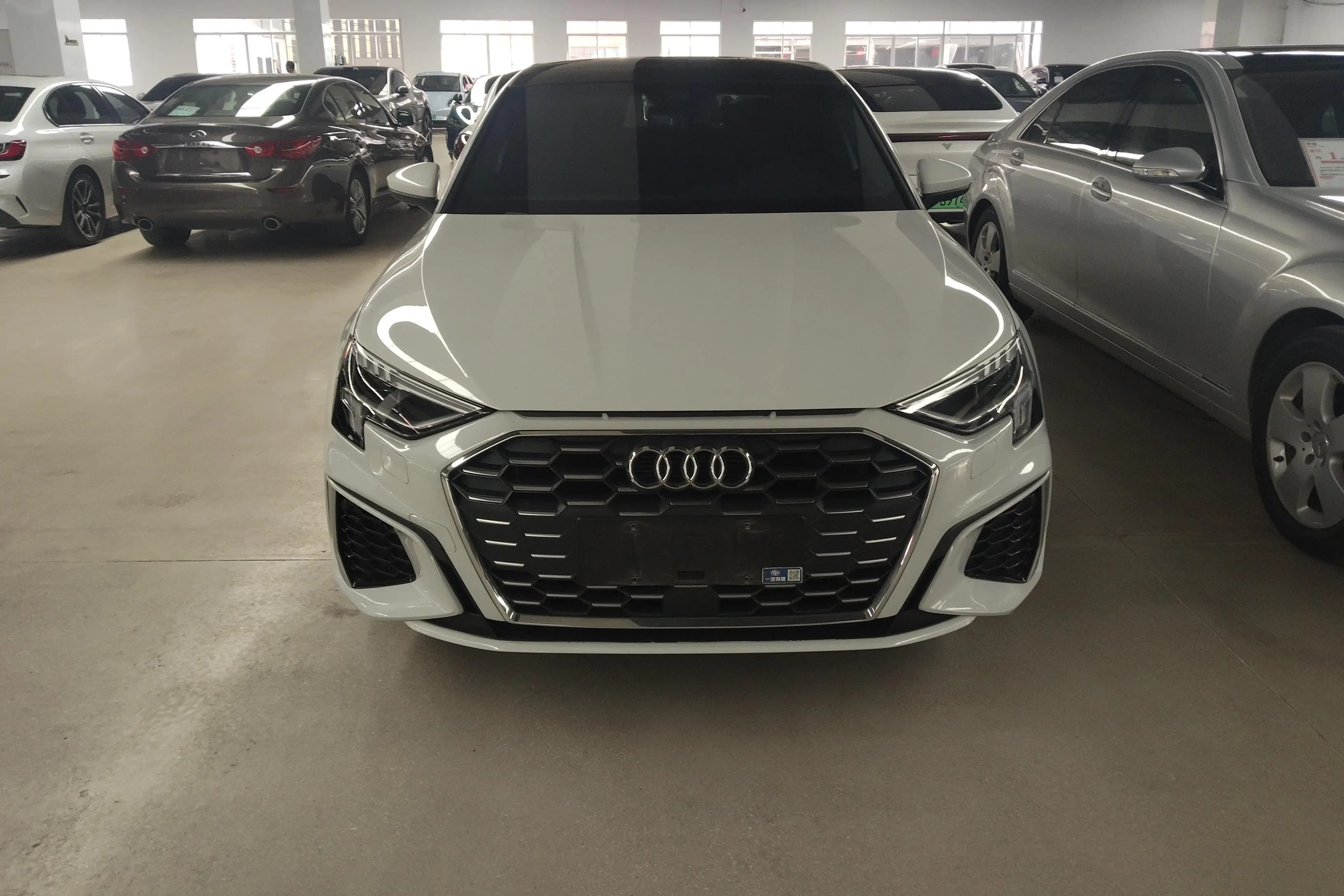 Audi A3 2021 г. 35224 км. — фото 2