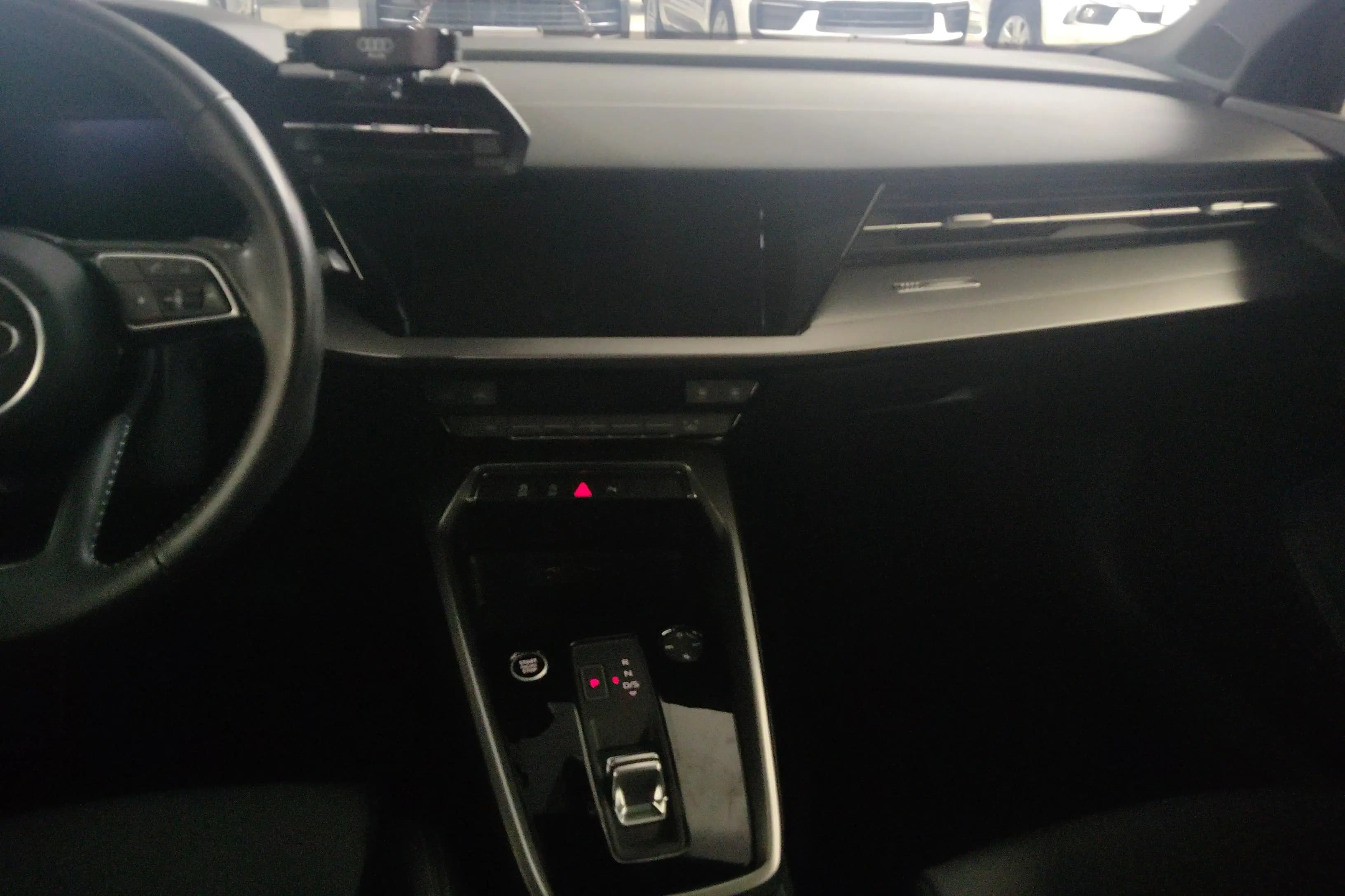 Audi A3 2021 г. 35224 км. — фото 11