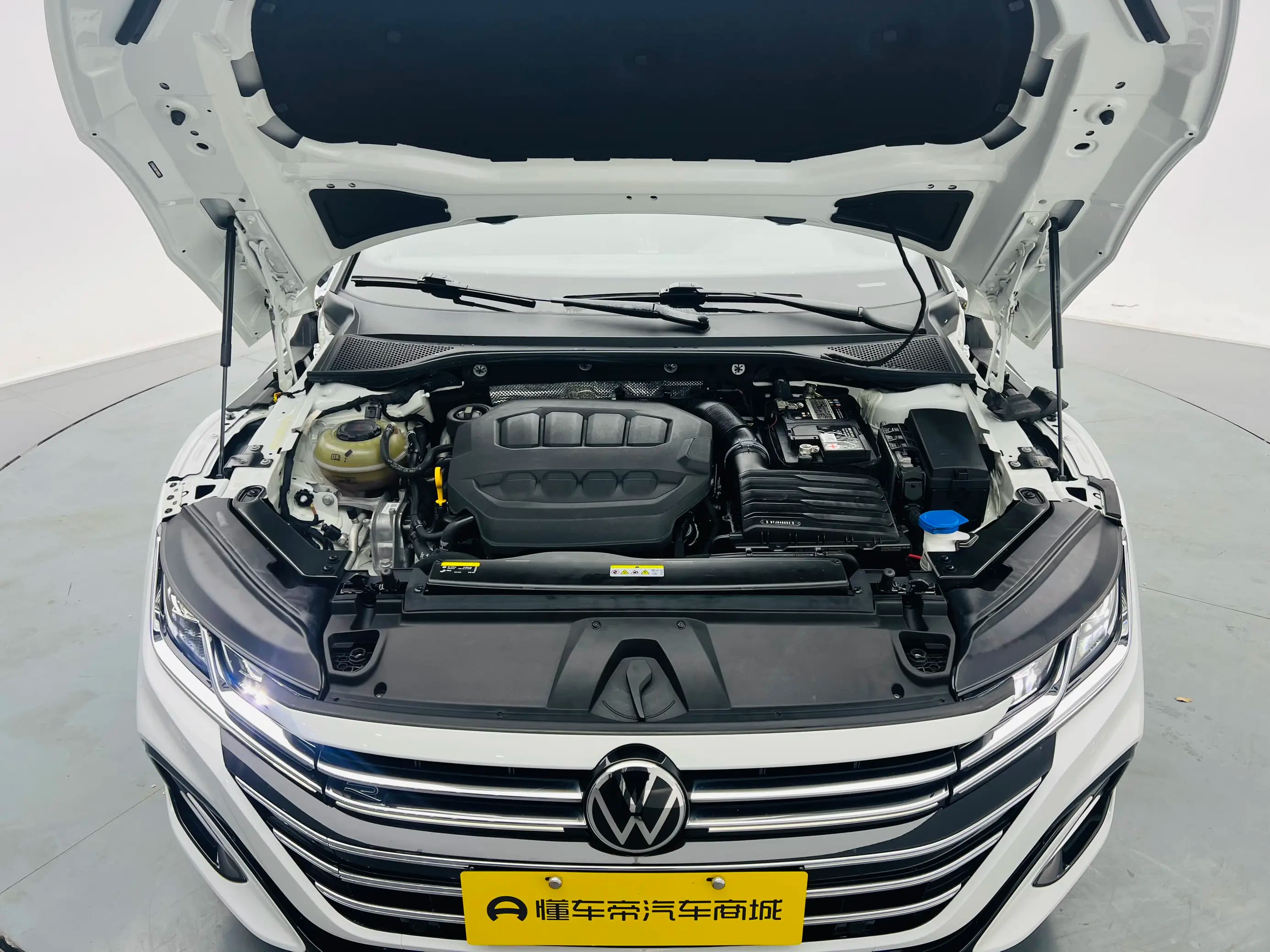 Volkswagen Arteon 2023 г. 86888 км. — фото 10