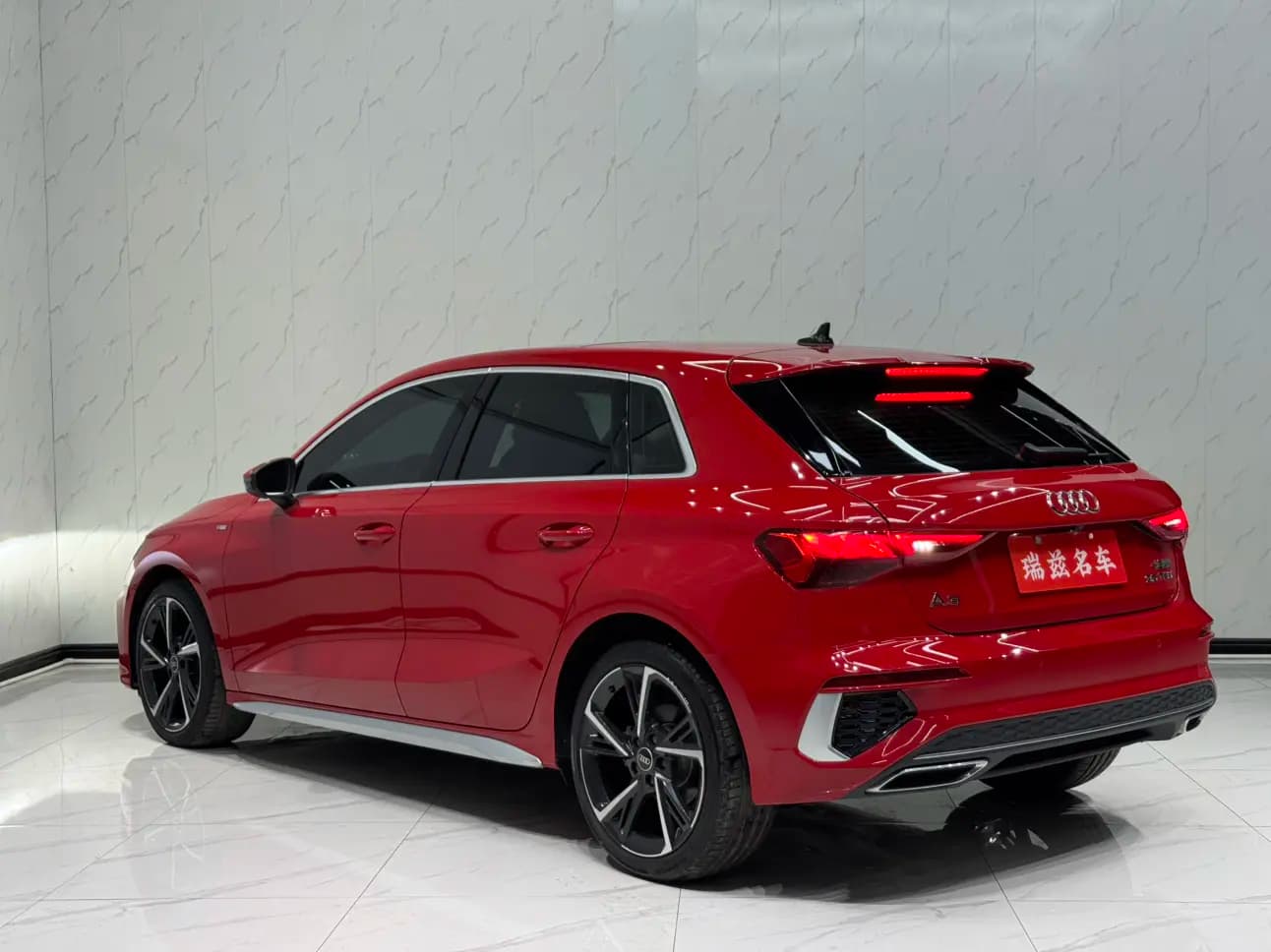 Audi A3 2022 г. 11121 км. — фото 4