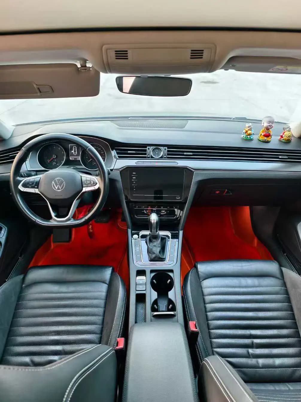 Volkswagen Magotan 2022 г. 56075 км. — фото 7