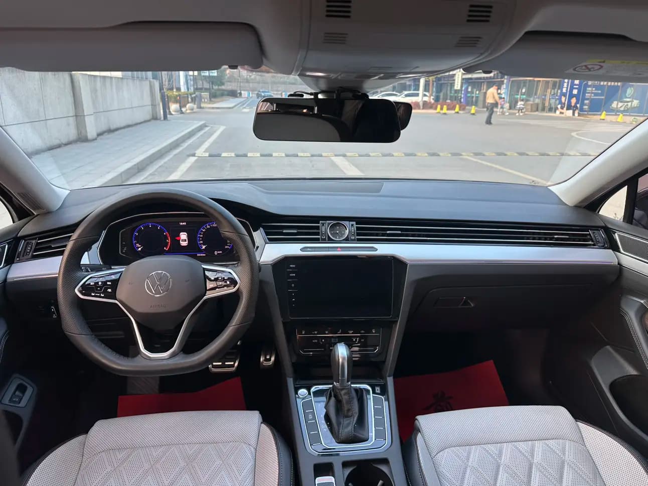 Volkswagen Magotan 2023 г. 32045 км. — фото 7