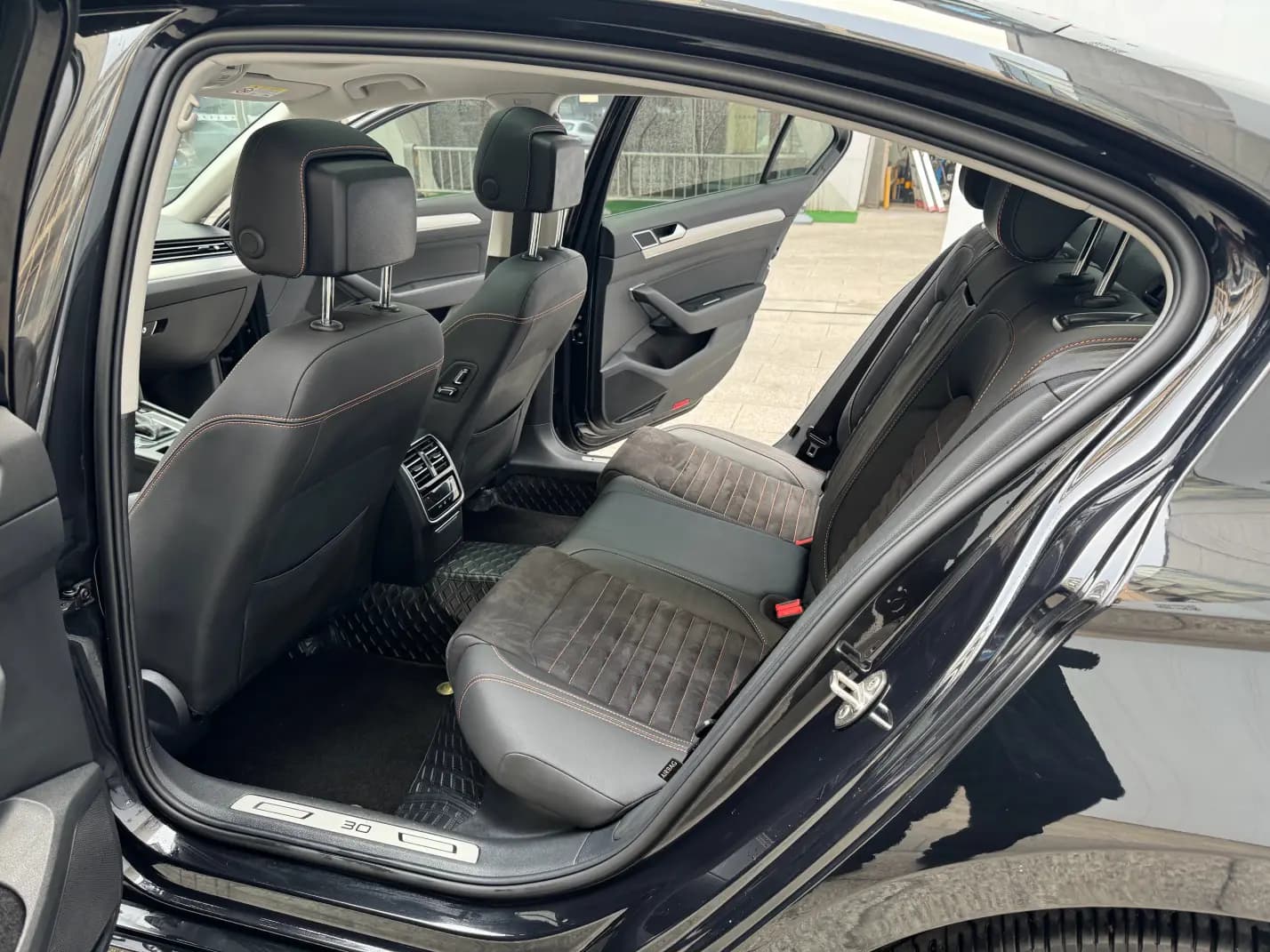 Volkswagen Magotan 2021 г. 89077 км. — фото 7