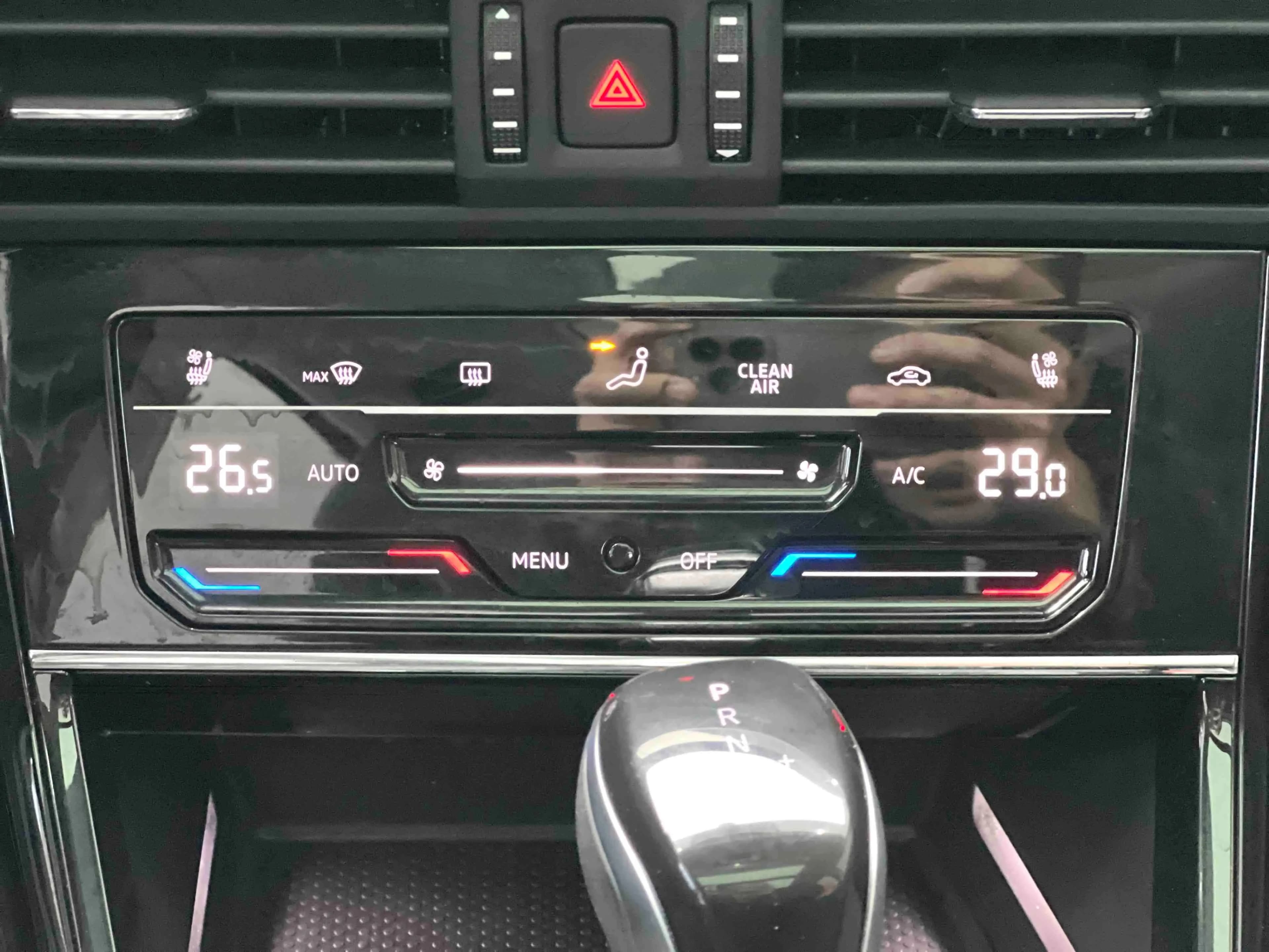 Volkswagen Passat 2024 г. 17110 км. — фото 8
