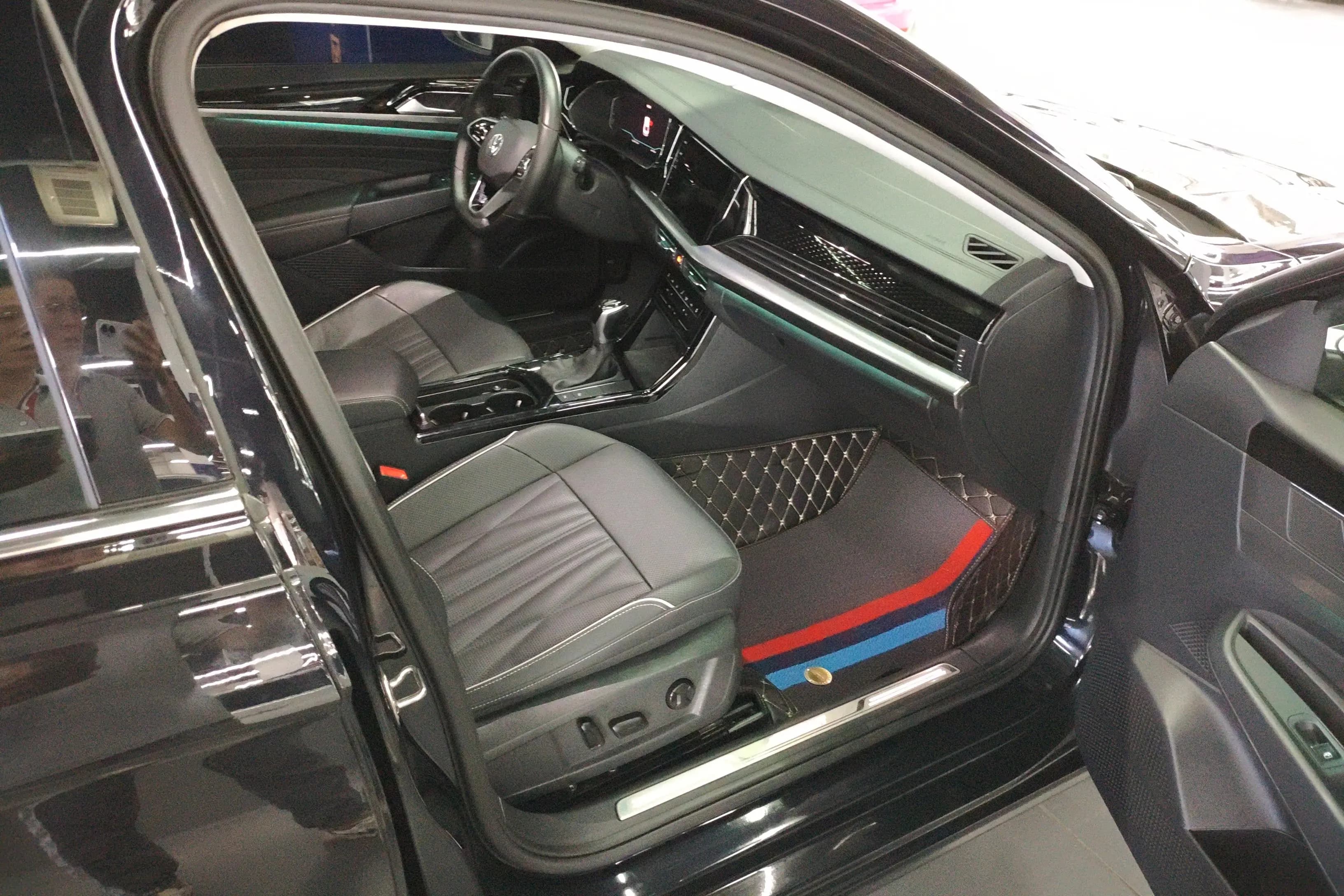 Volkswagen Passat 2021 г. 66614 км. — фото 8
