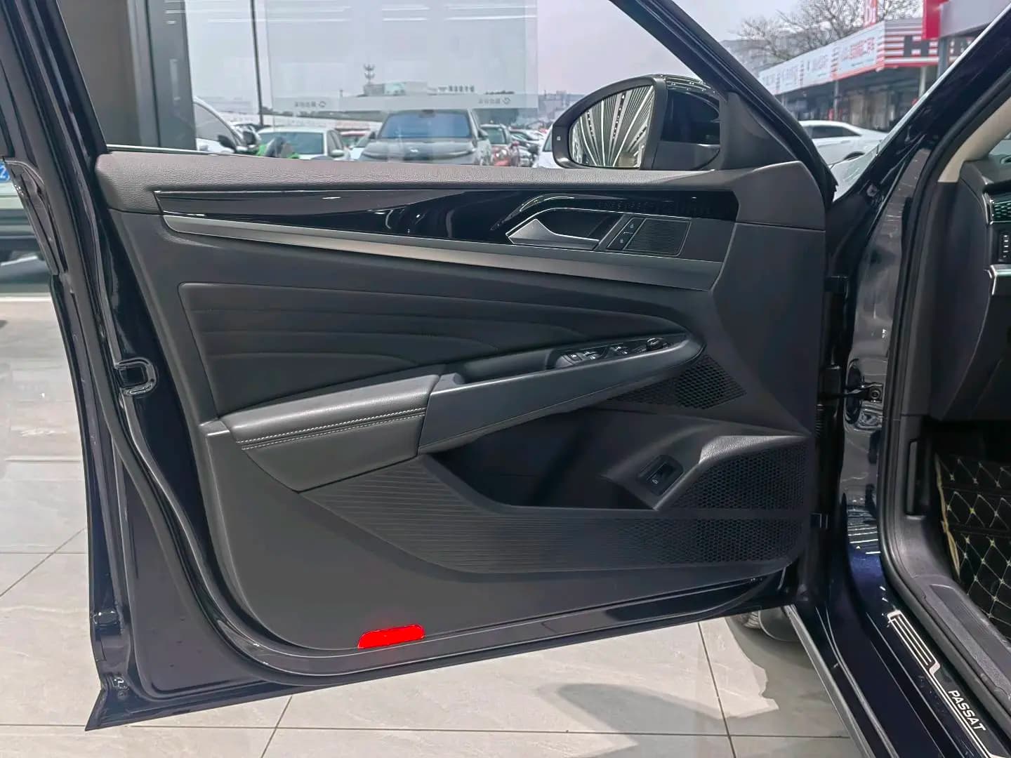 Volkswagen Passat 2024 г. 19118 км. — фото 9