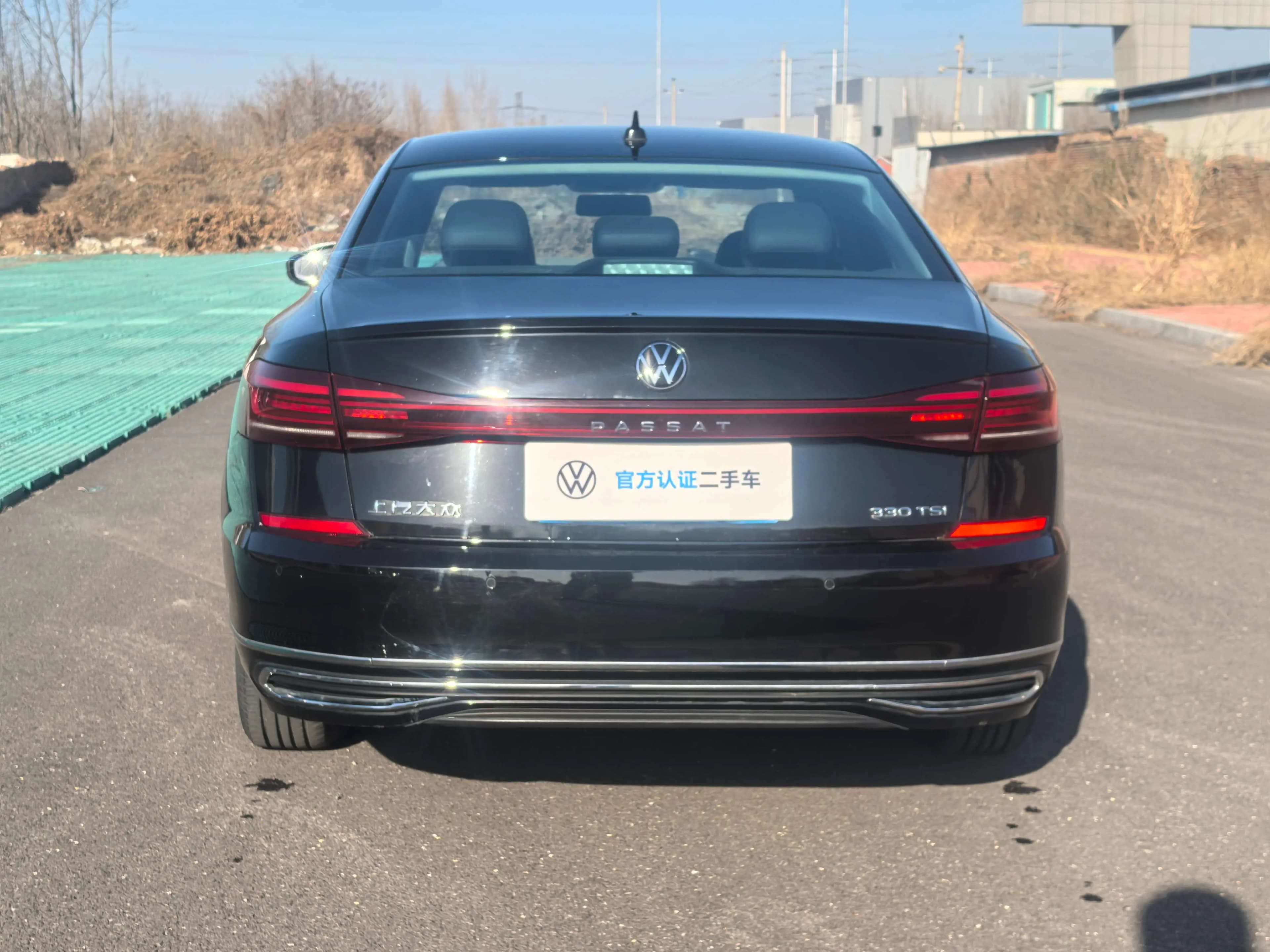 Volkswagen Passat 2023 г. 91122 км. — фото 4