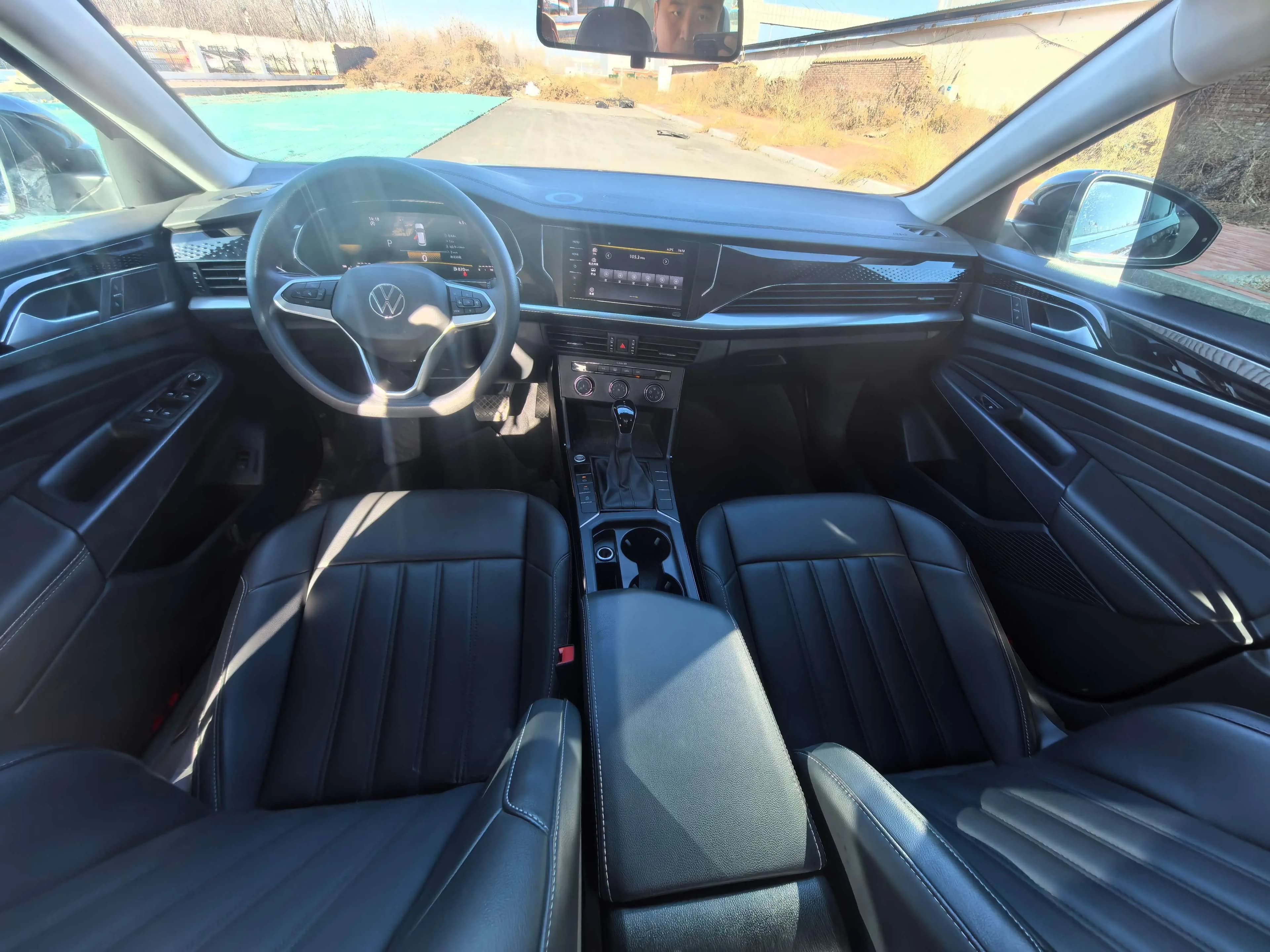 Volkswagen Passat 2023 г. 91122 км. — фото 6
