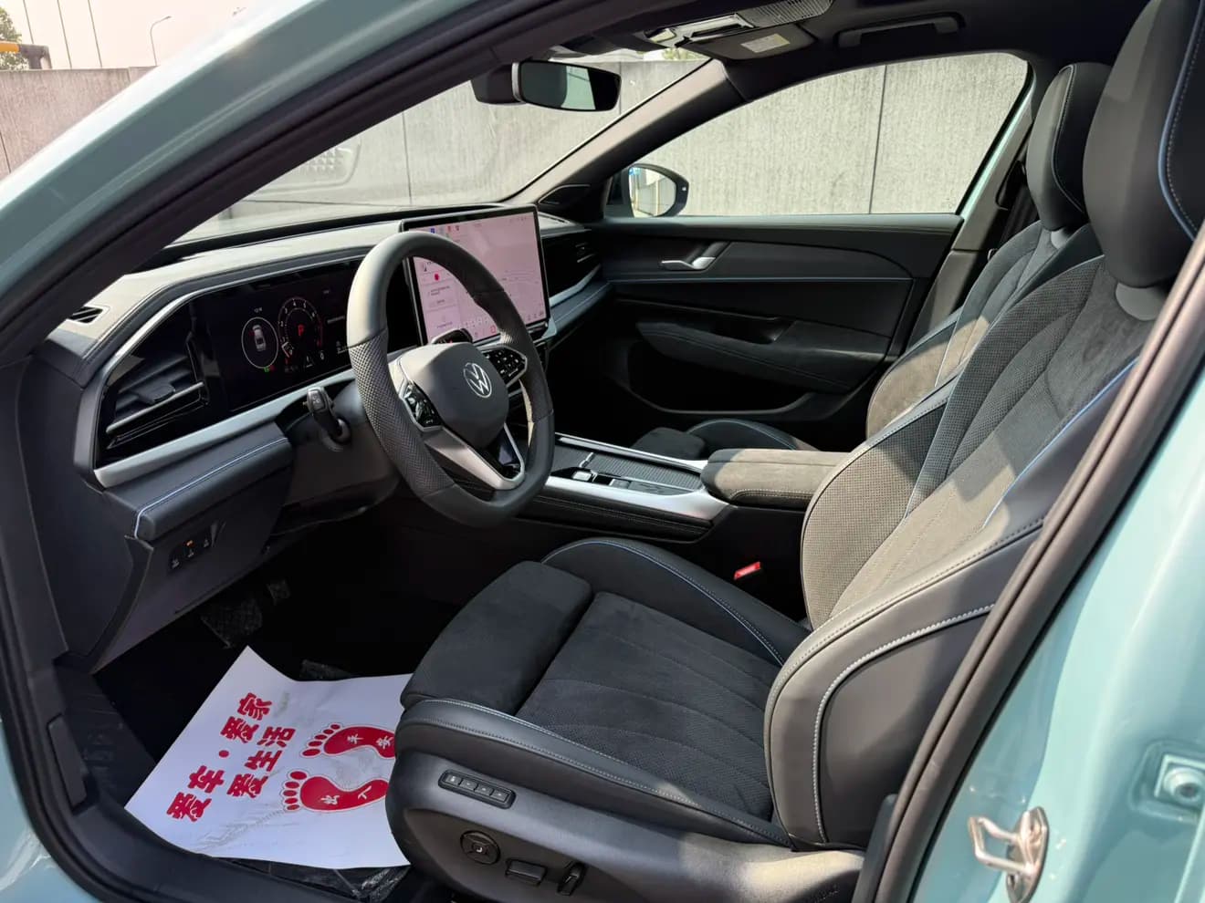 Volkswagen Passat 2024 г. 2123 км. — фото 17