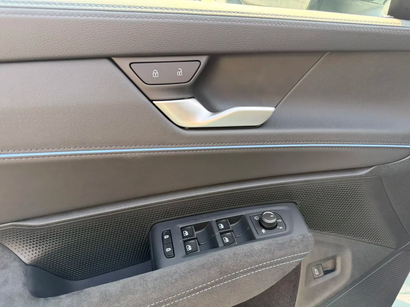 Volkswagen Passat 2024 г. 2123 км. — фото 19