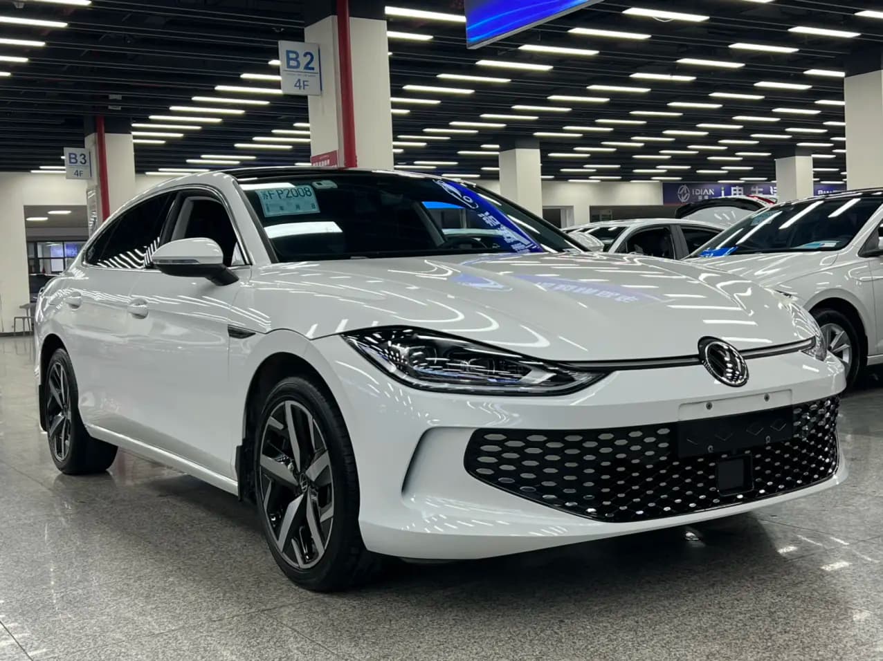 Volkswagen Lamando 2023 г. 26115 км. — фото 3