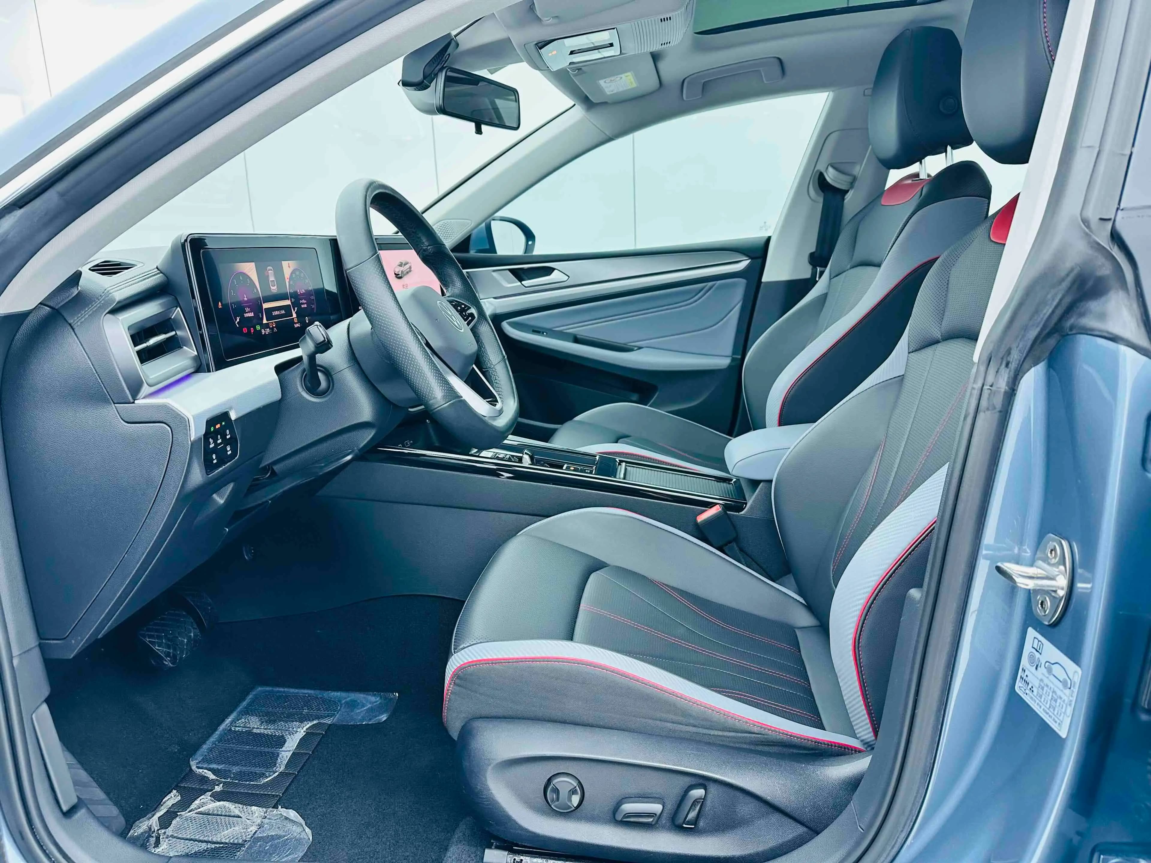 Volkswagen Lamando 2023 г. 57018 км. — фото 19