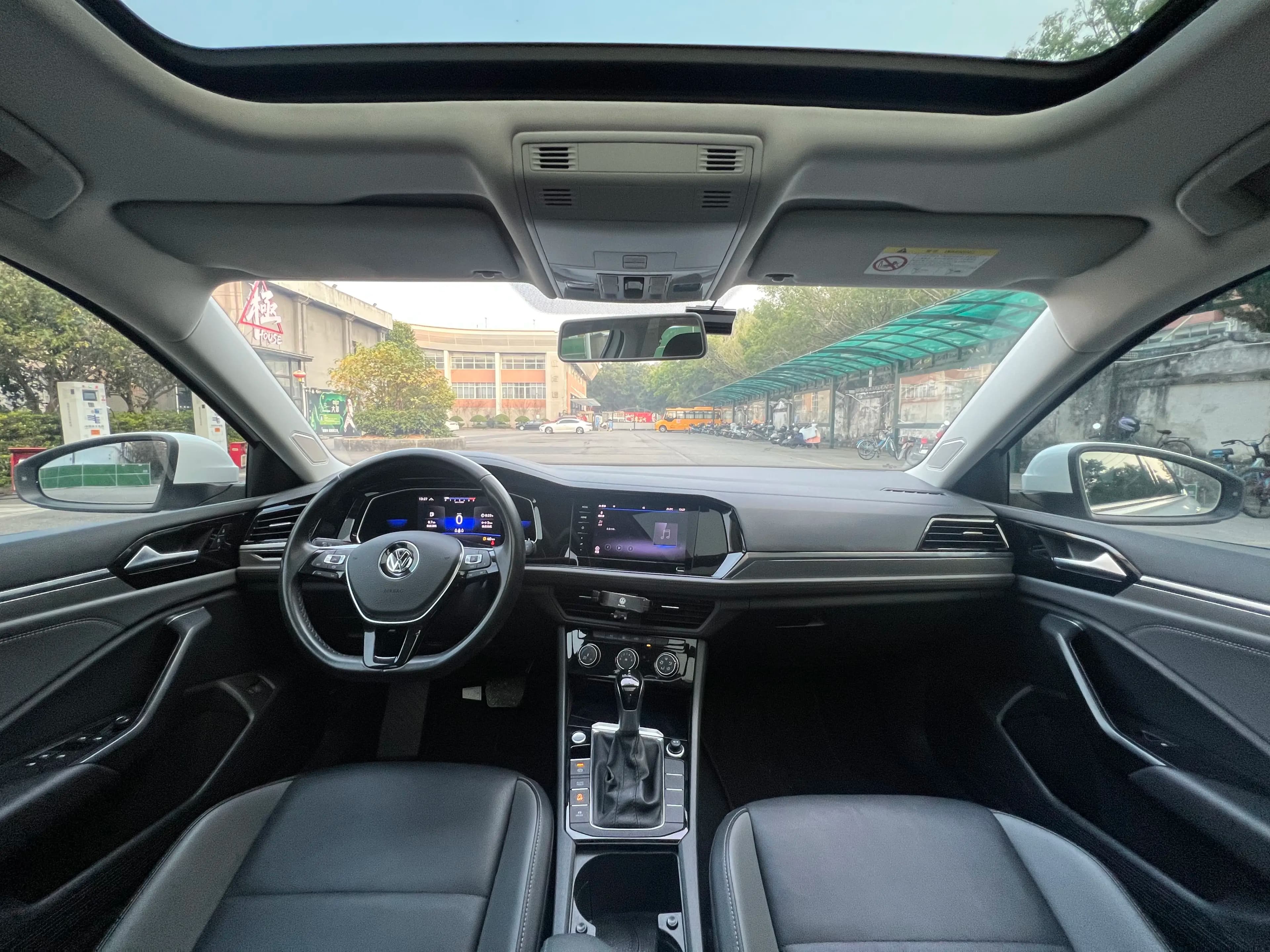 Volkswagen Sagitar 2021 г. 51115 км. — фото 11