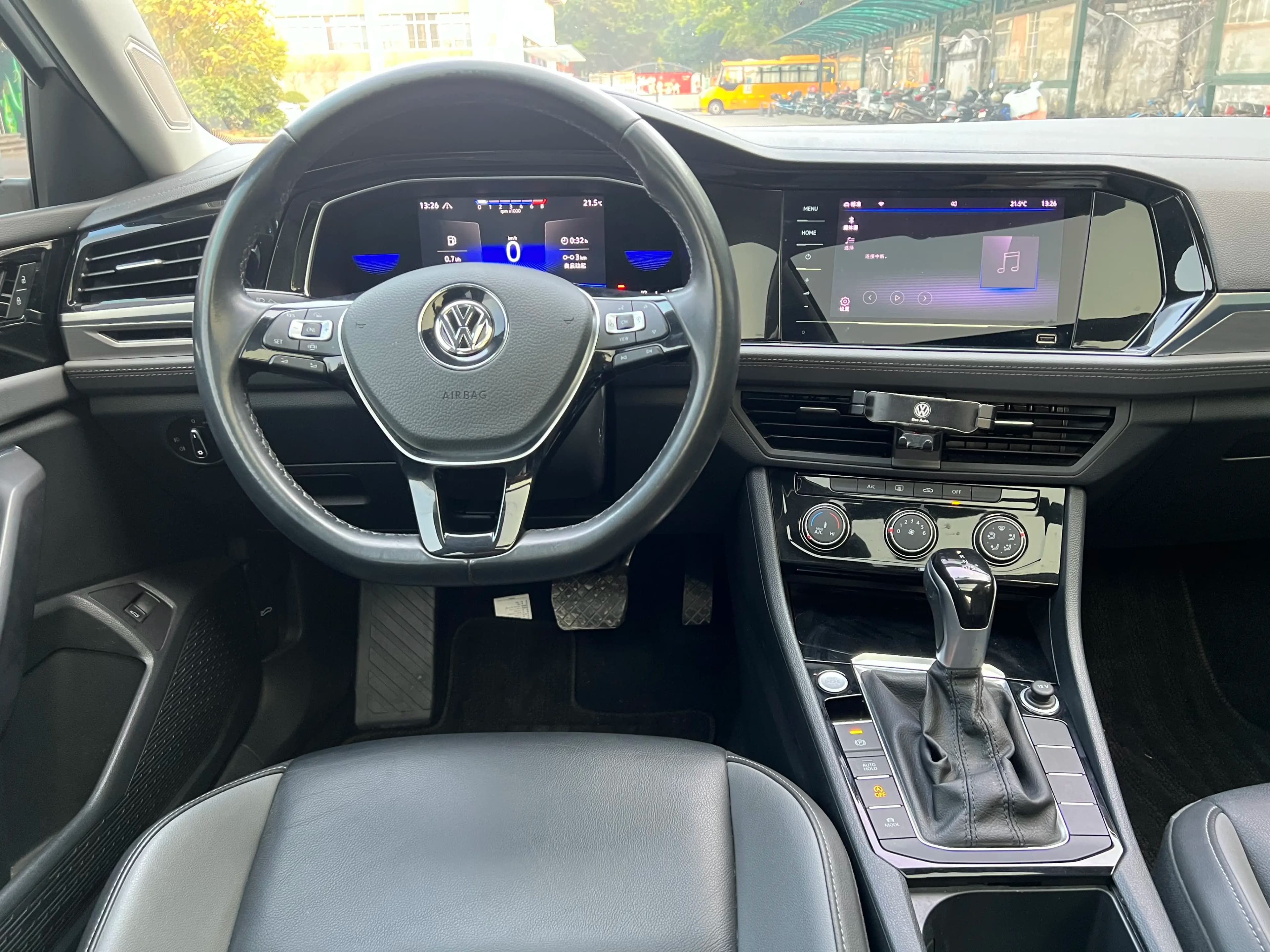Volkswagen Sagitar 2021 г. 51115 км. — фото 12