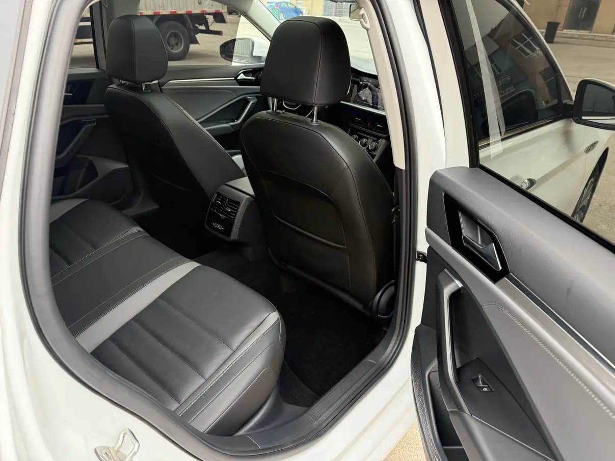 Volkswagen Sagitar 2022 г. 24074 км. — фото 10