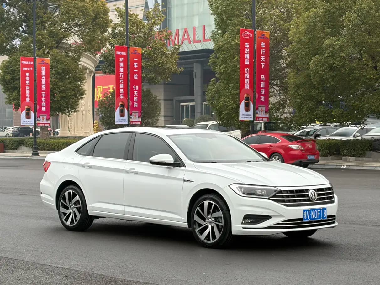 Volkswagen Sagitar 2021 г. 56107 км. — фото 3