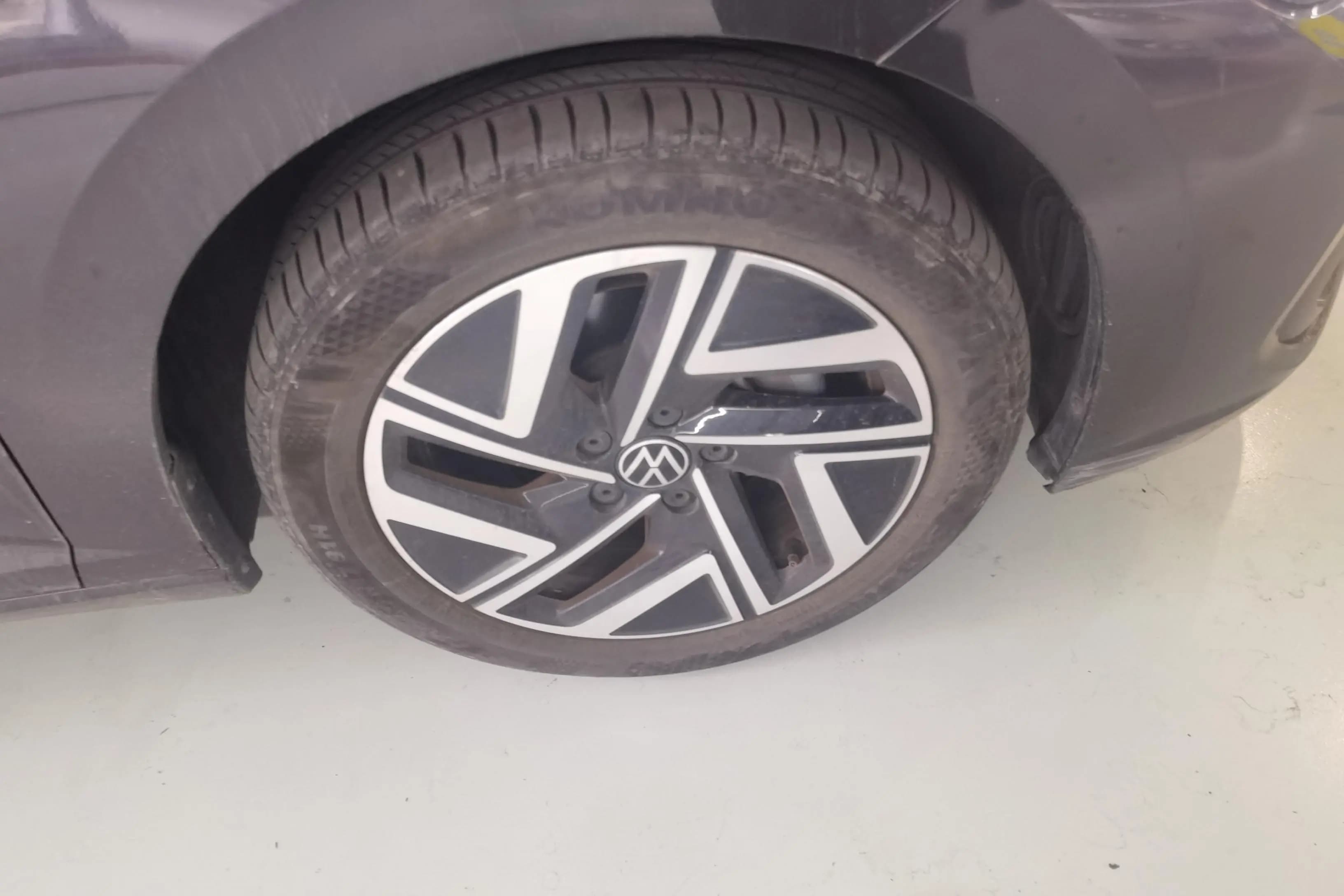 Volkswagen Sagitar 2024 г. 20328 км. — фото 8